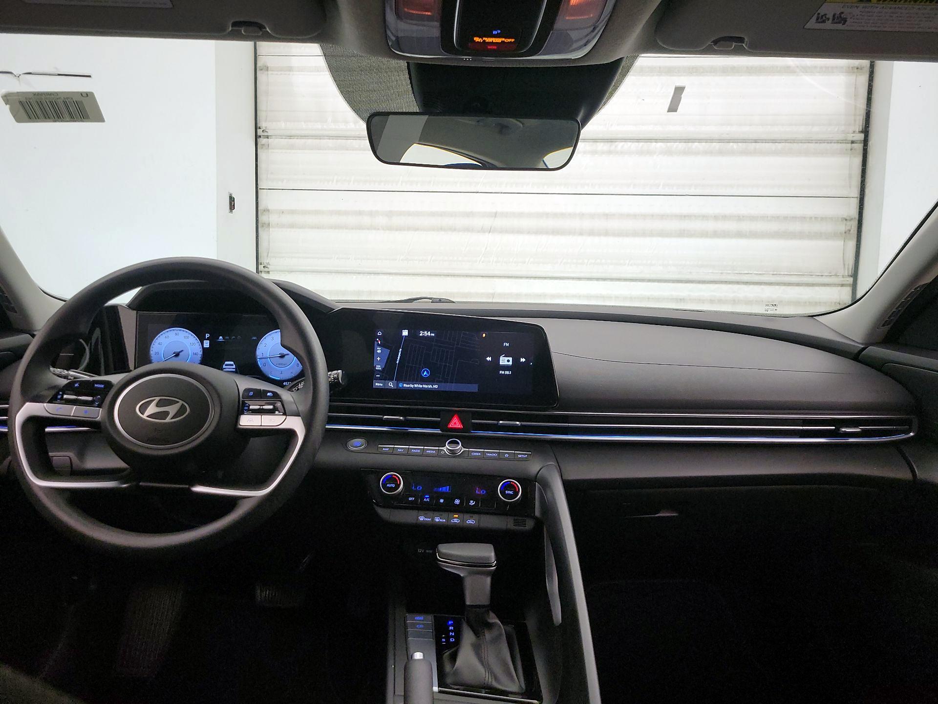 Thumbnail: 2024 Hyundai Elantra - 9
