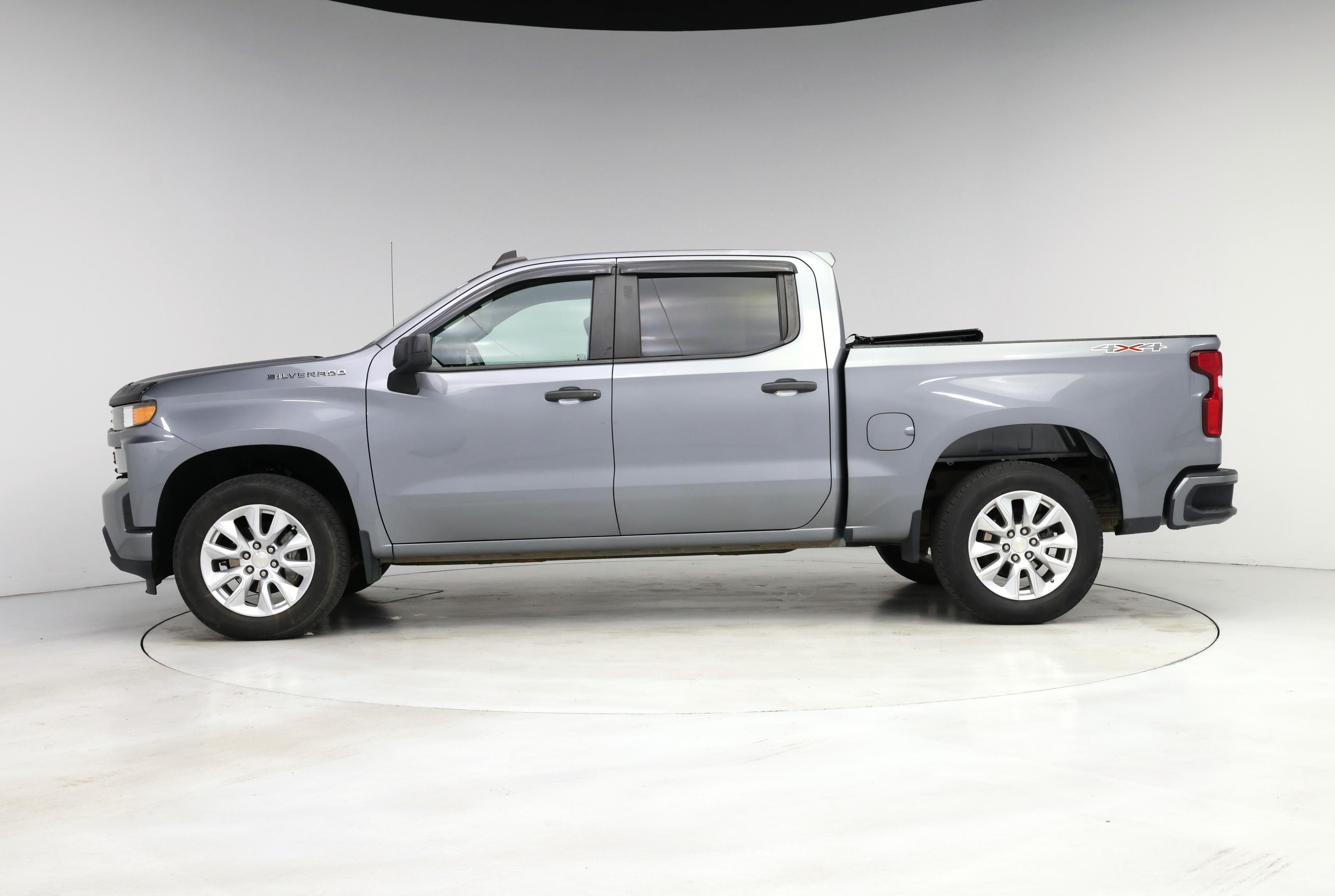 Thumbnail: 2021 Chevrolet Silverado 1500 - 3