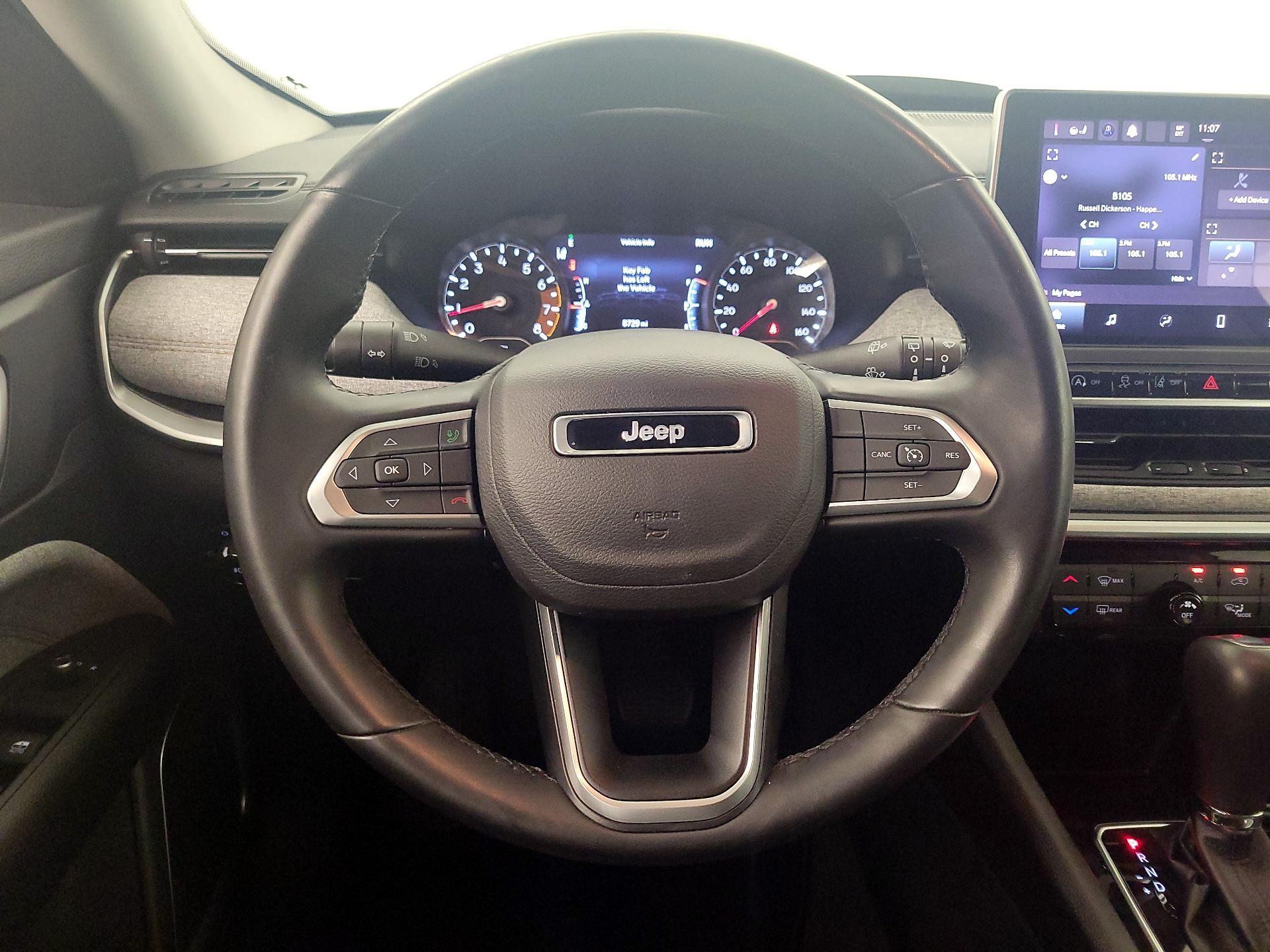 Thumbnail: 2022 Jeep Compass - 10