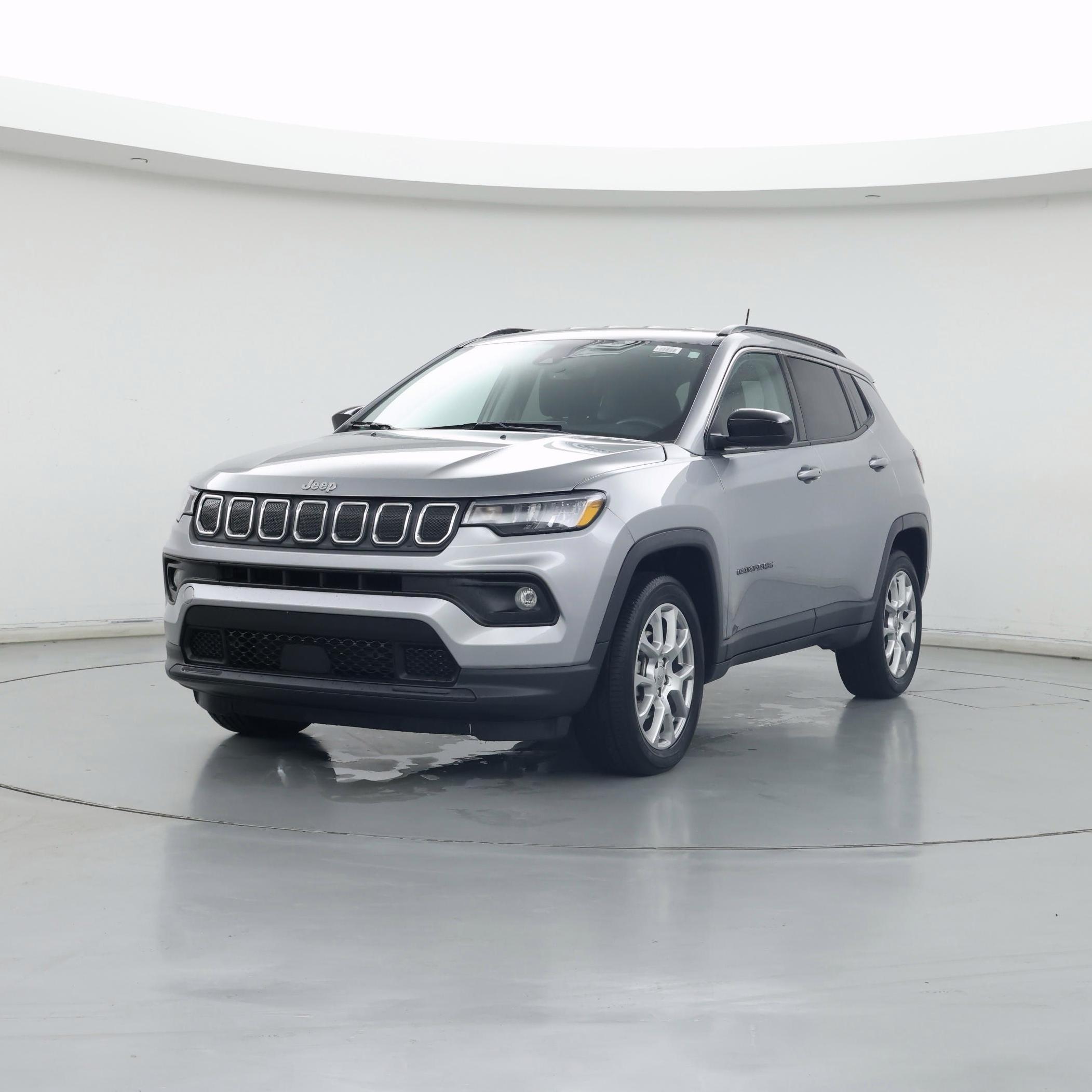Thumbnail: 2022 Jeep Compass - 4