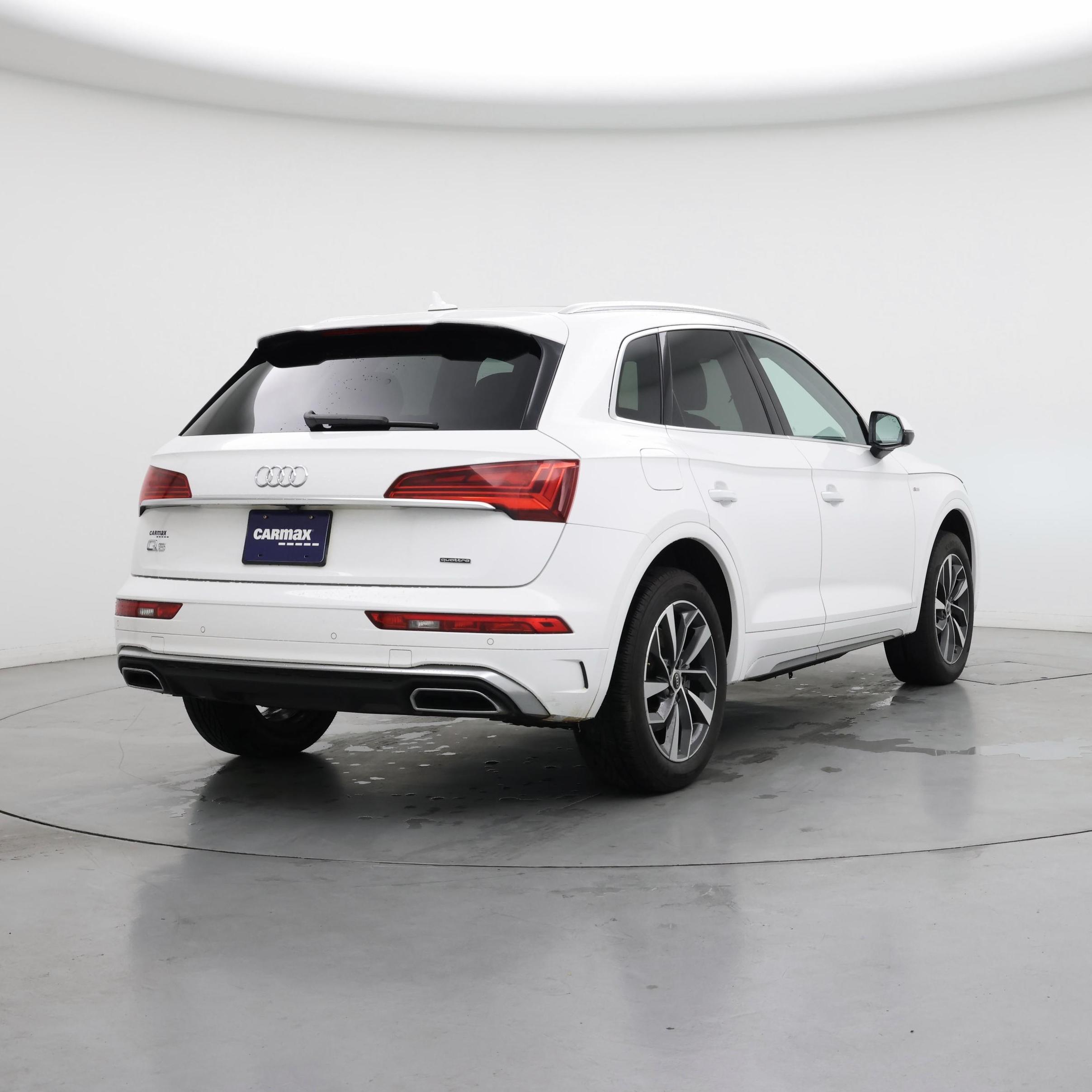 Thumbnail: 2022 Audi Q5 - 8