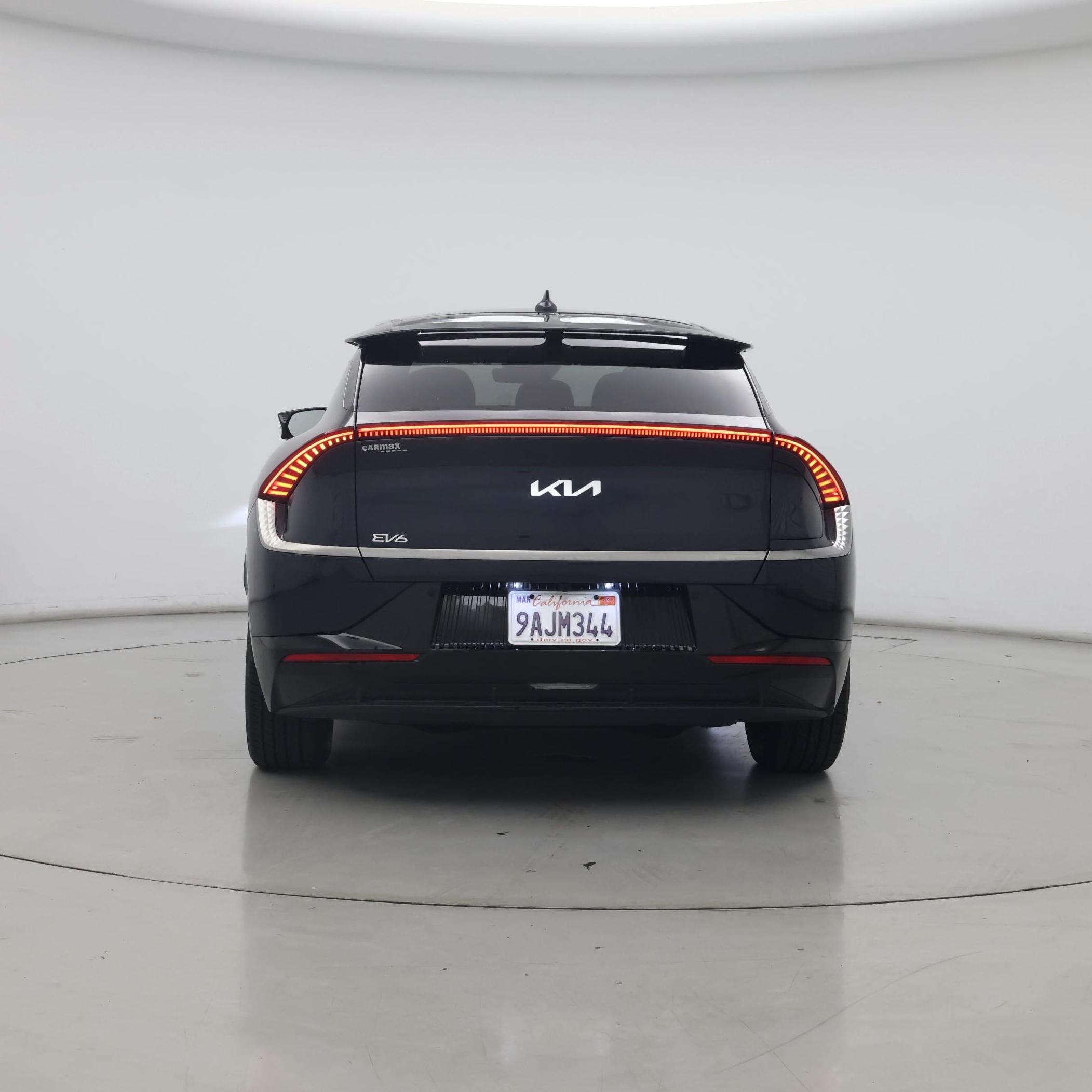 Thumbnail: 2022 Kia EV6 - 6