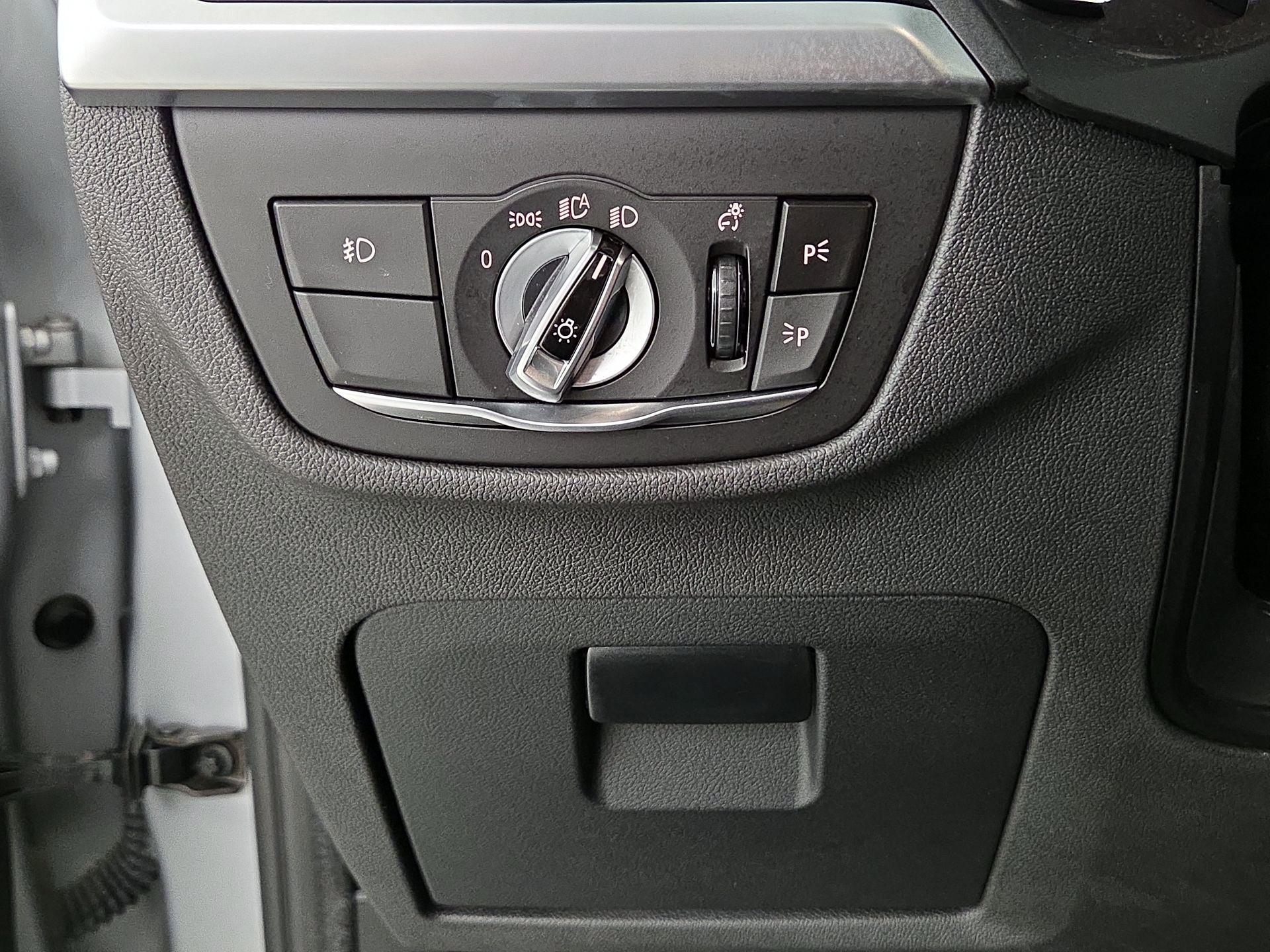 Thumbnail: 2019 BMW X3 - 13