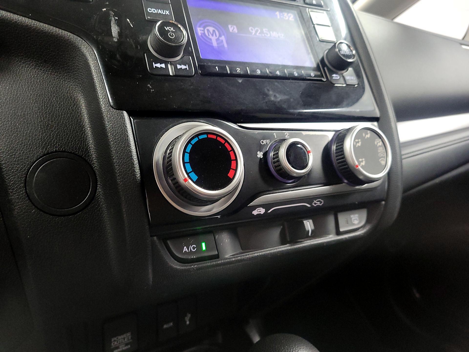 Thumbnail: 2016 Honda Fit - 15
