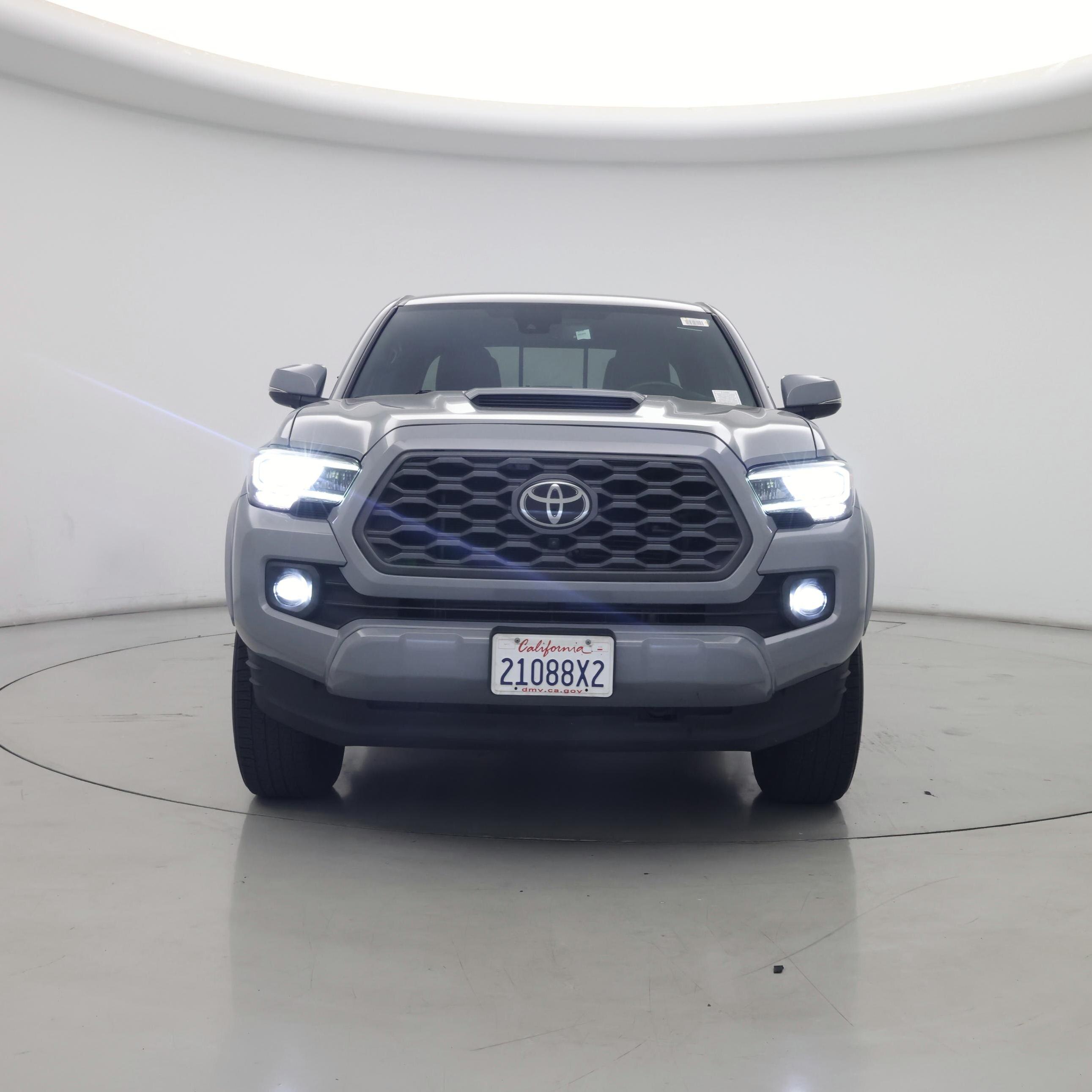 Thumbnail: 2020 Toyota Tacoma - 5