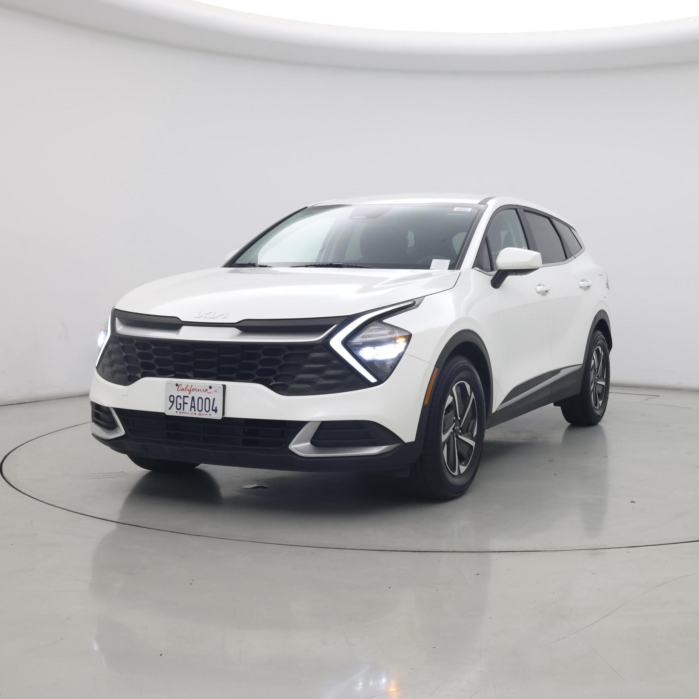 Thumbnail: 2023 Kia Sportage - 4