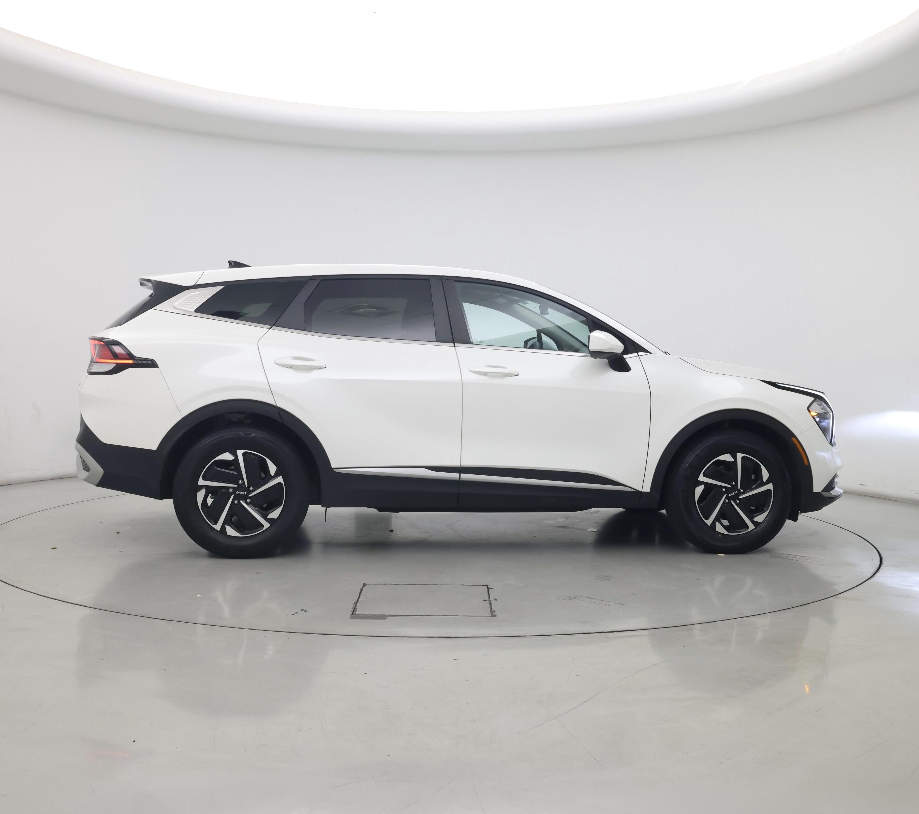 Thumbnail: 2023 Kia Sportage - 7