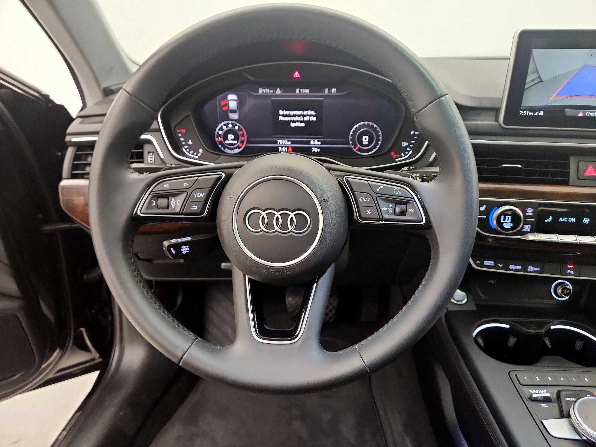 Thumbnail: 2019 Audi A4 - 10