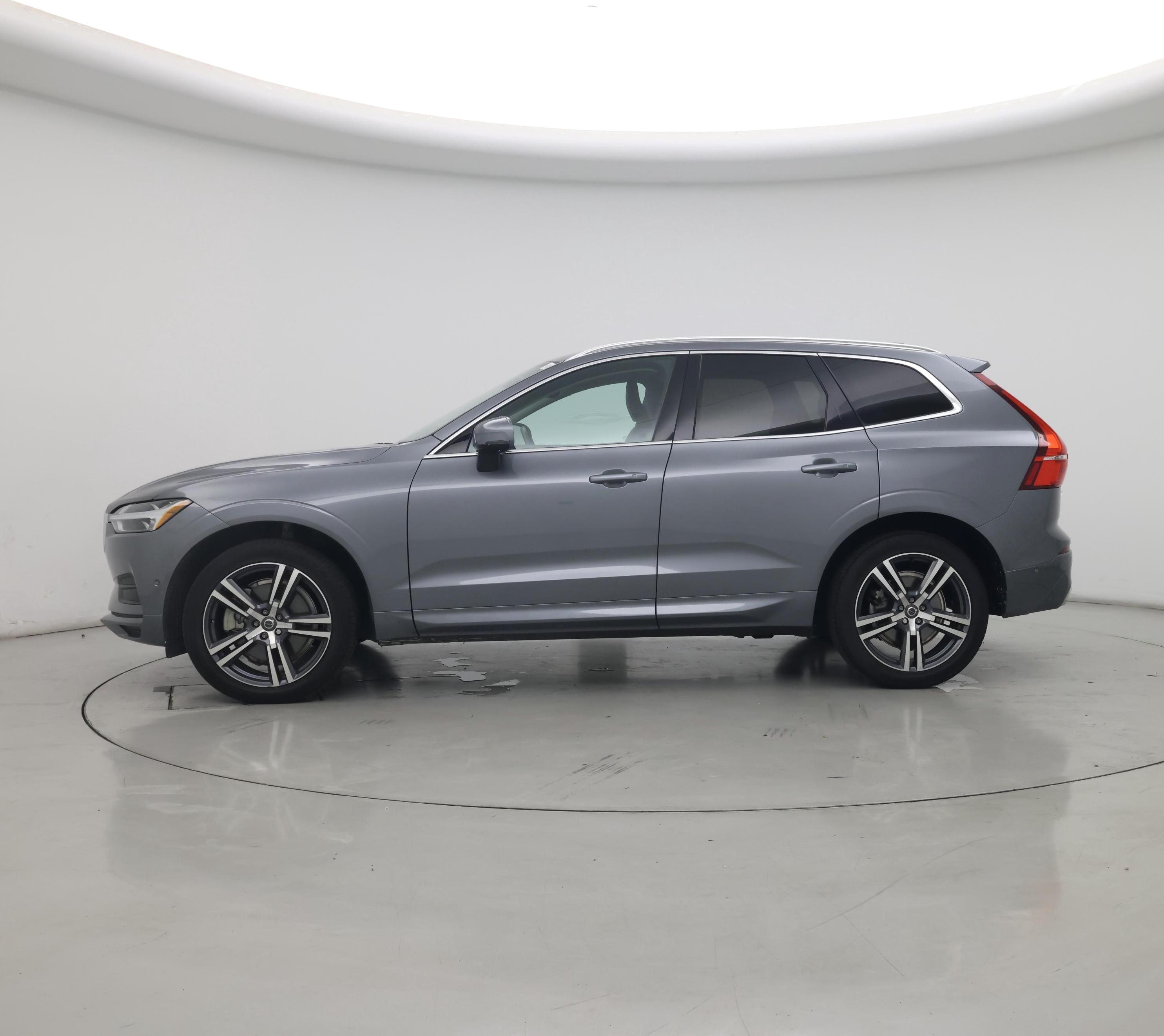 Thumbnail: 2019 Volvo XC60 - 3