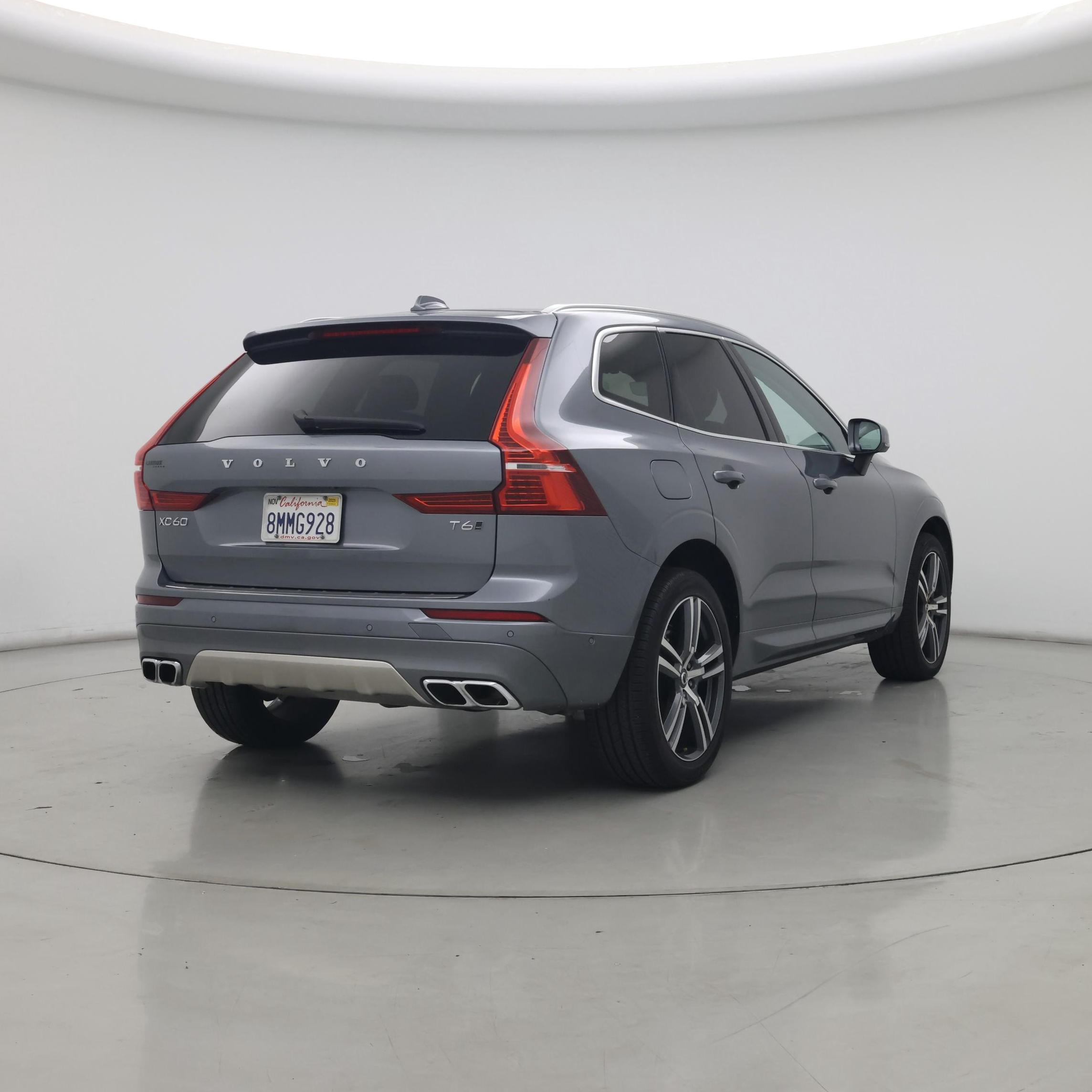 Thumbnail: 2019 Volvo XC60 - 8