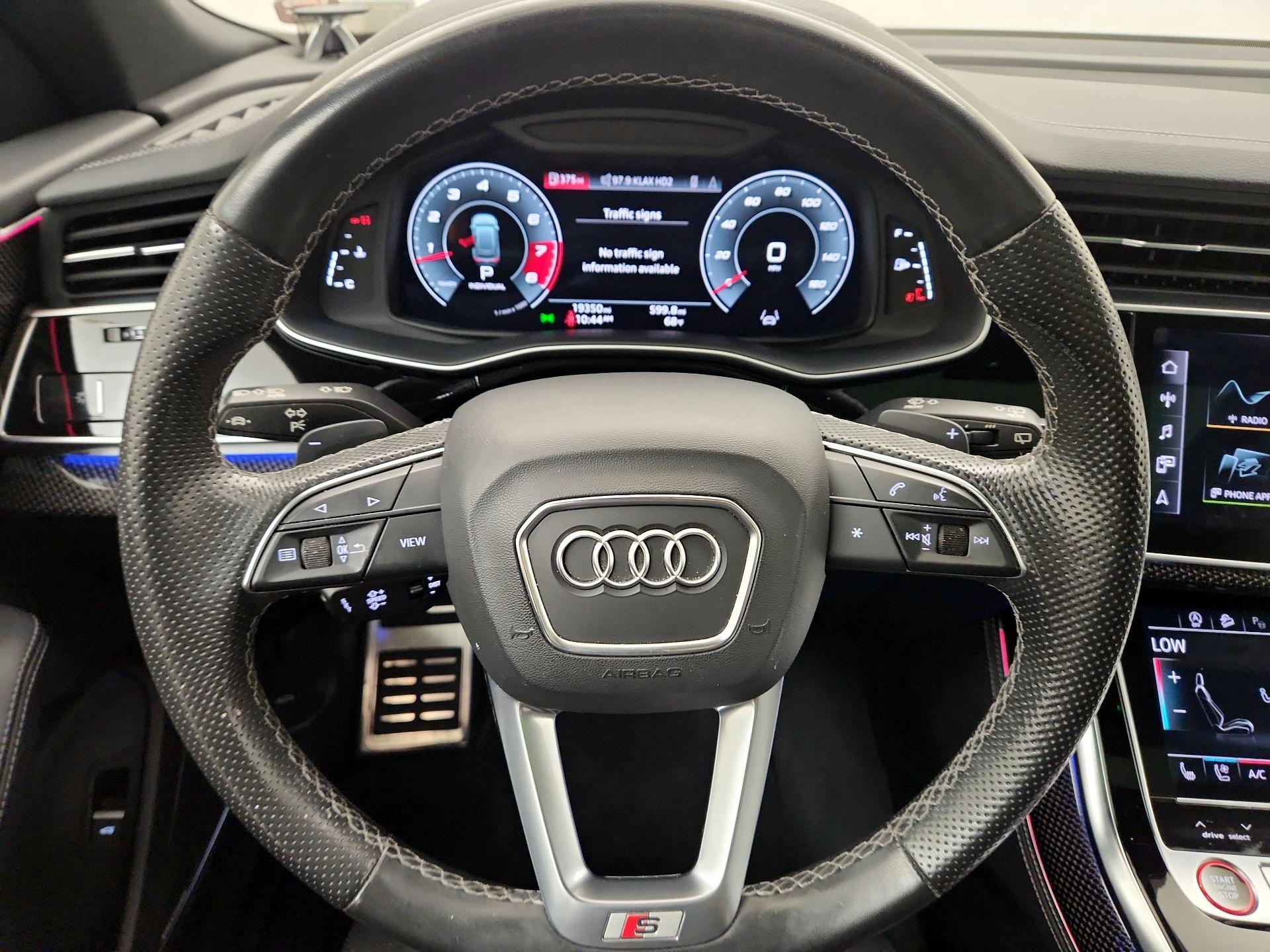 Thumbnail: 2023 Audi SQ8 - 10