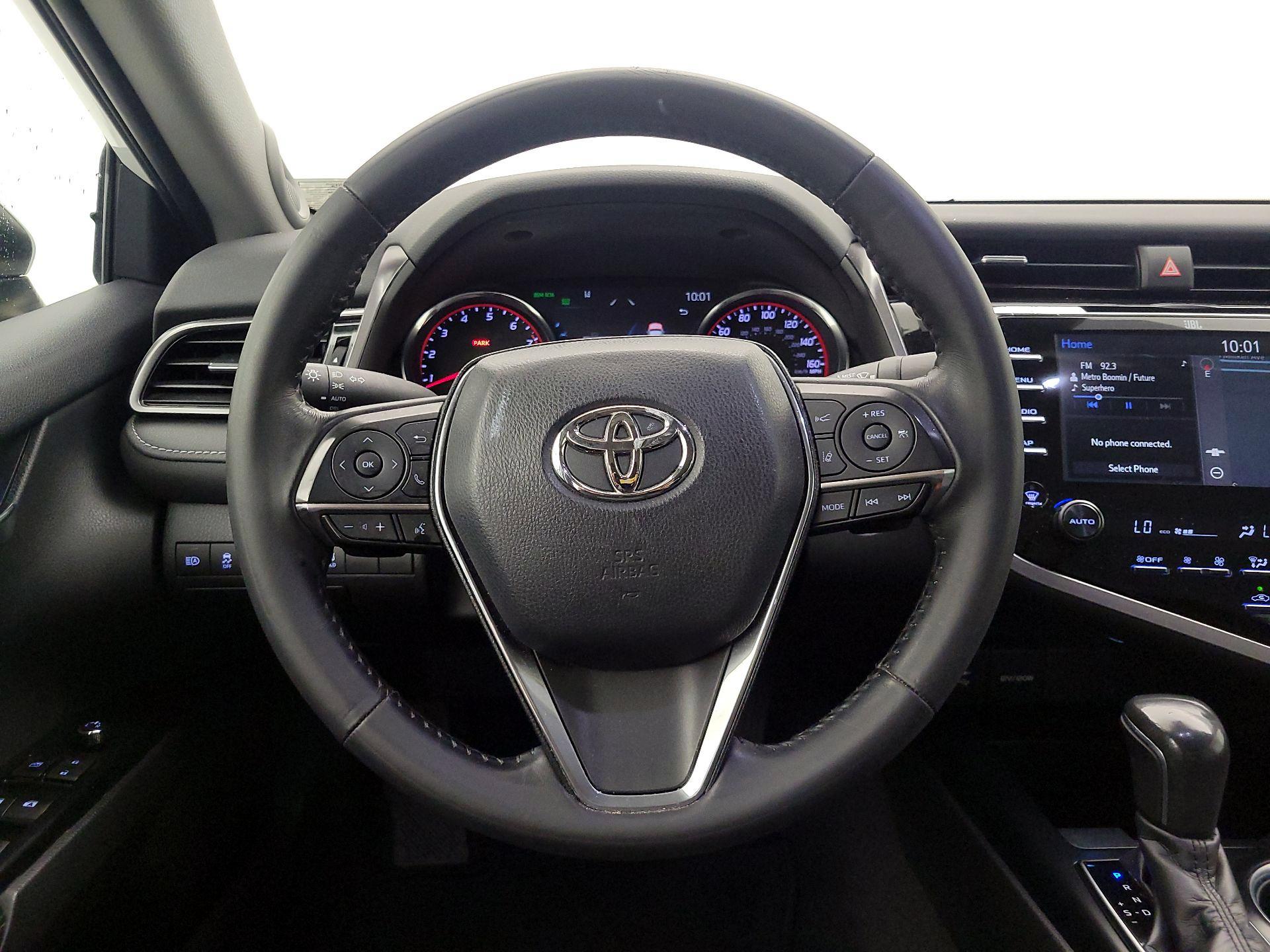 Thumbnail: 2019 Toyota Camry - 10