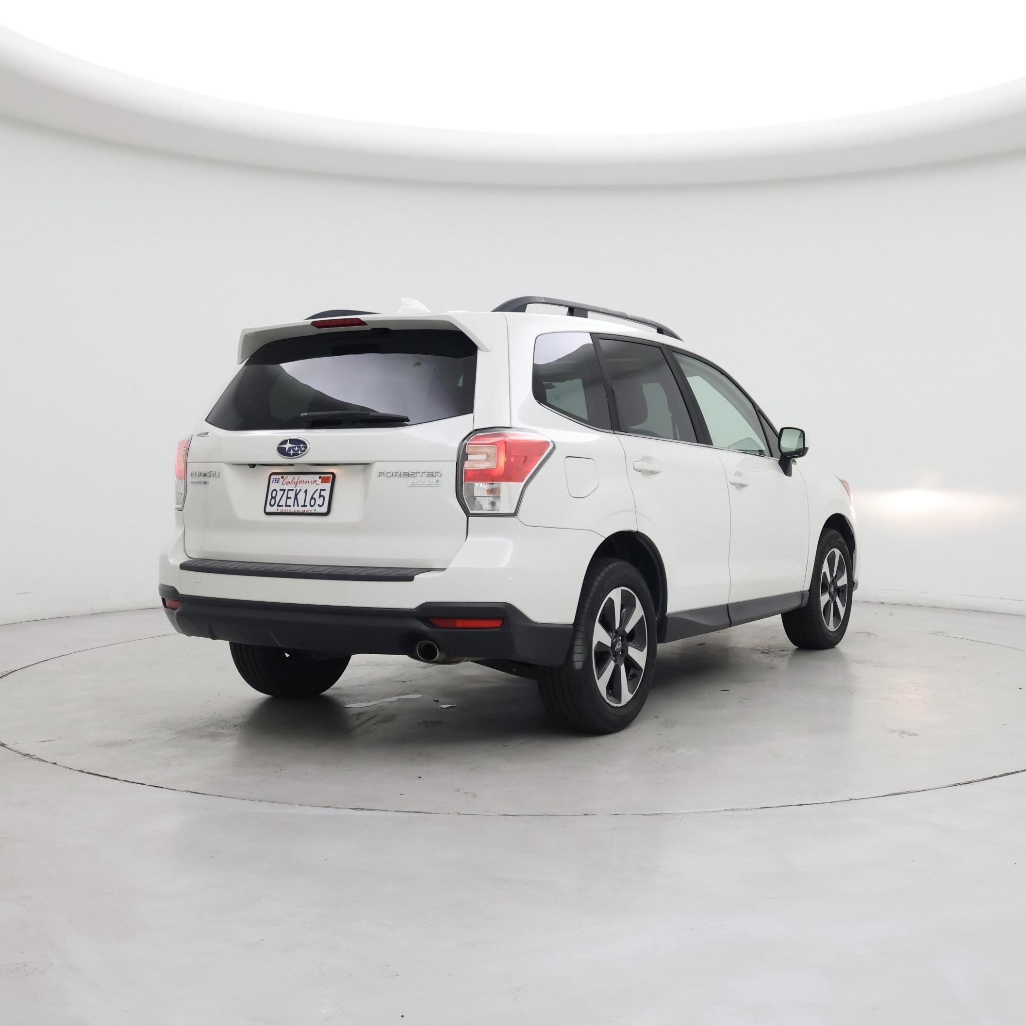 Thumbnail: 2017 Subaru Forester - 8