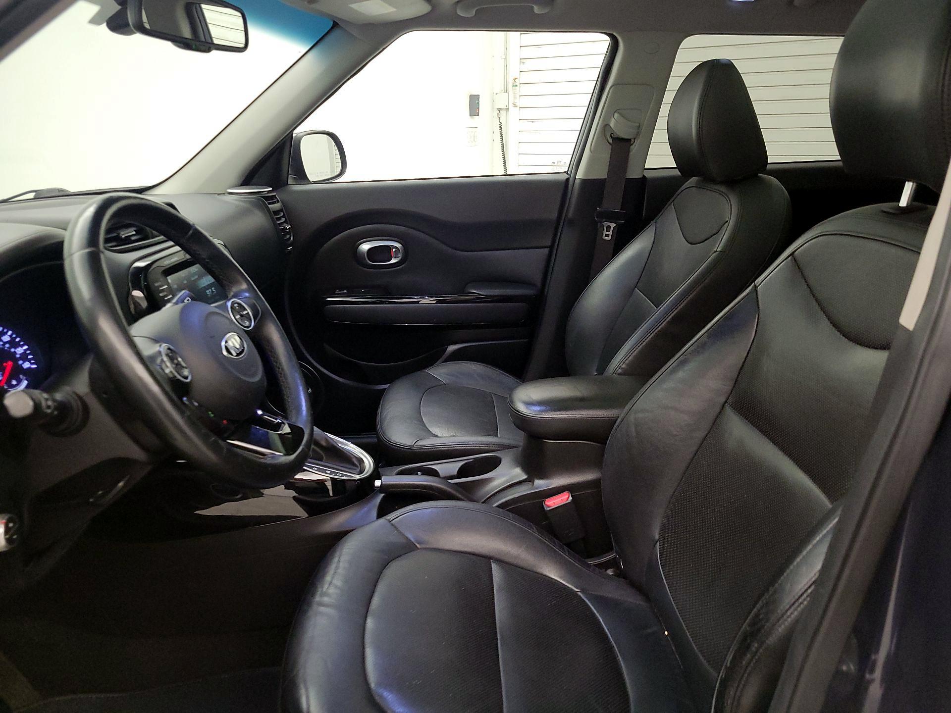 Thumbnail: 2016 Kia Soul - 11