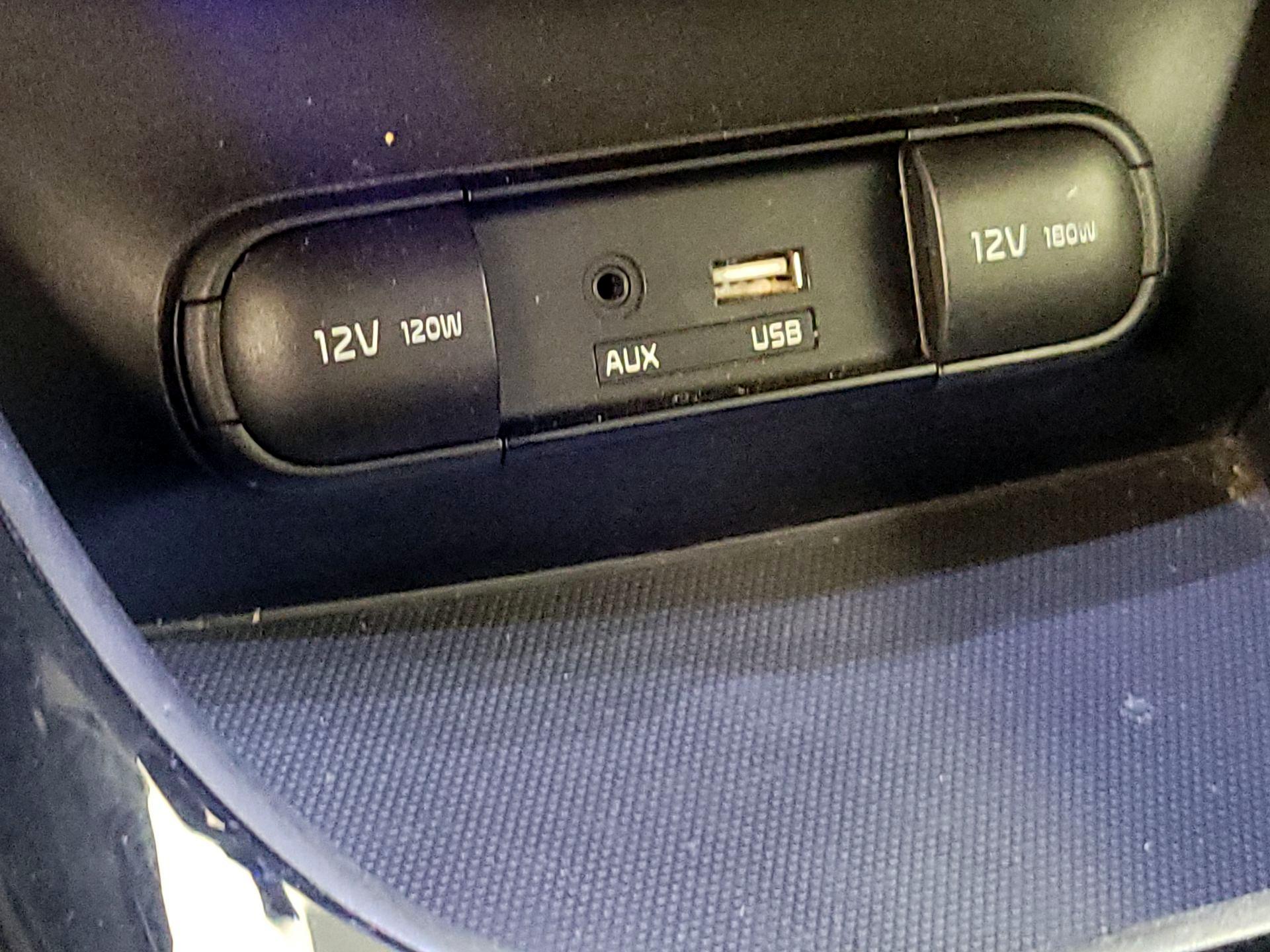 Thumbnail: 2016 Kia Soul - 18