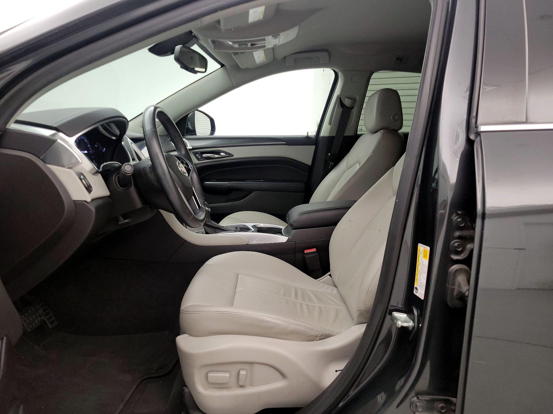 Thumbnail: 2016 Cadillac SRX - 11