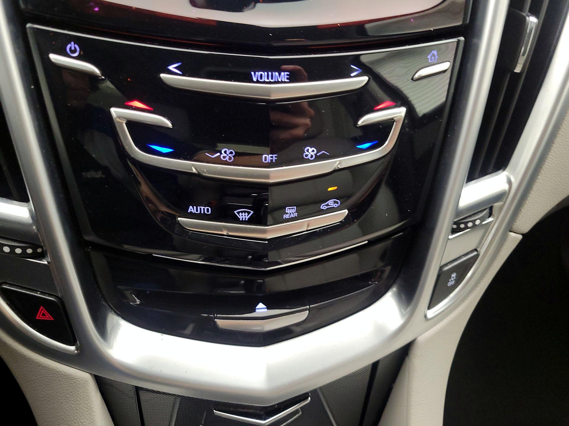 Thumbnail: 2016 Cadillac SRX - 15