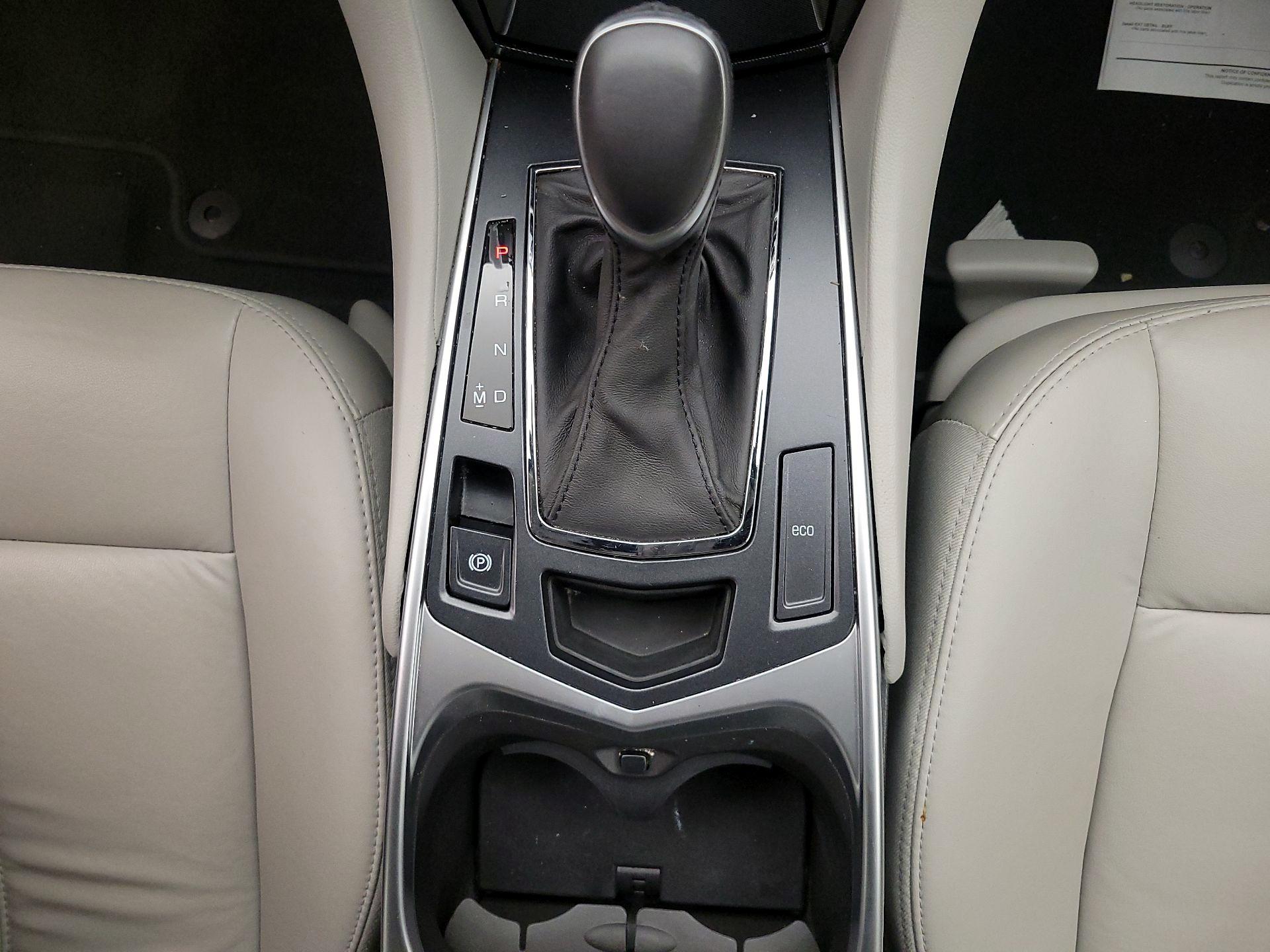 Thumbnail: 2016 Cadillac SRX - 16