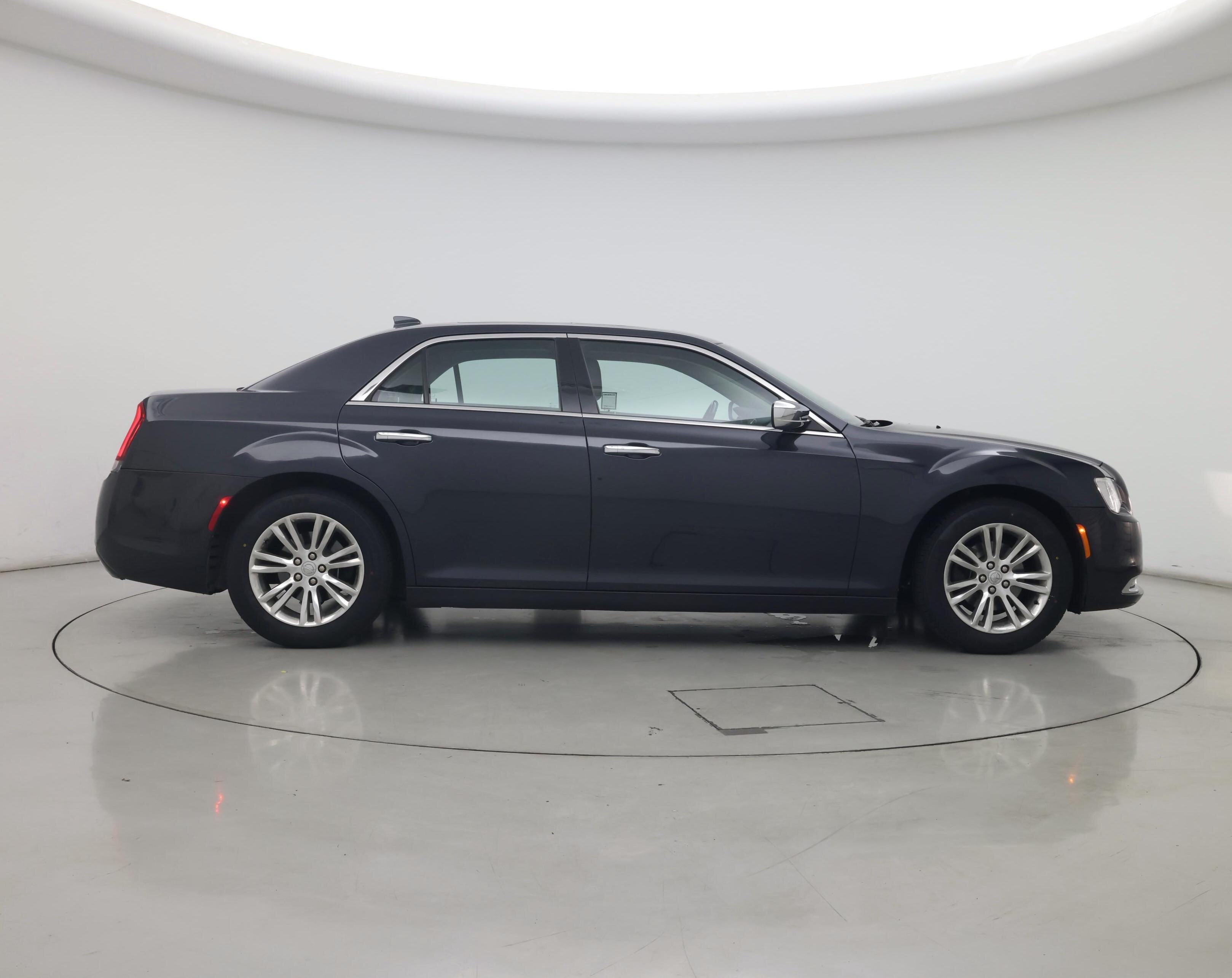 Thumbnail: 2016 Chrysler 300 - 7