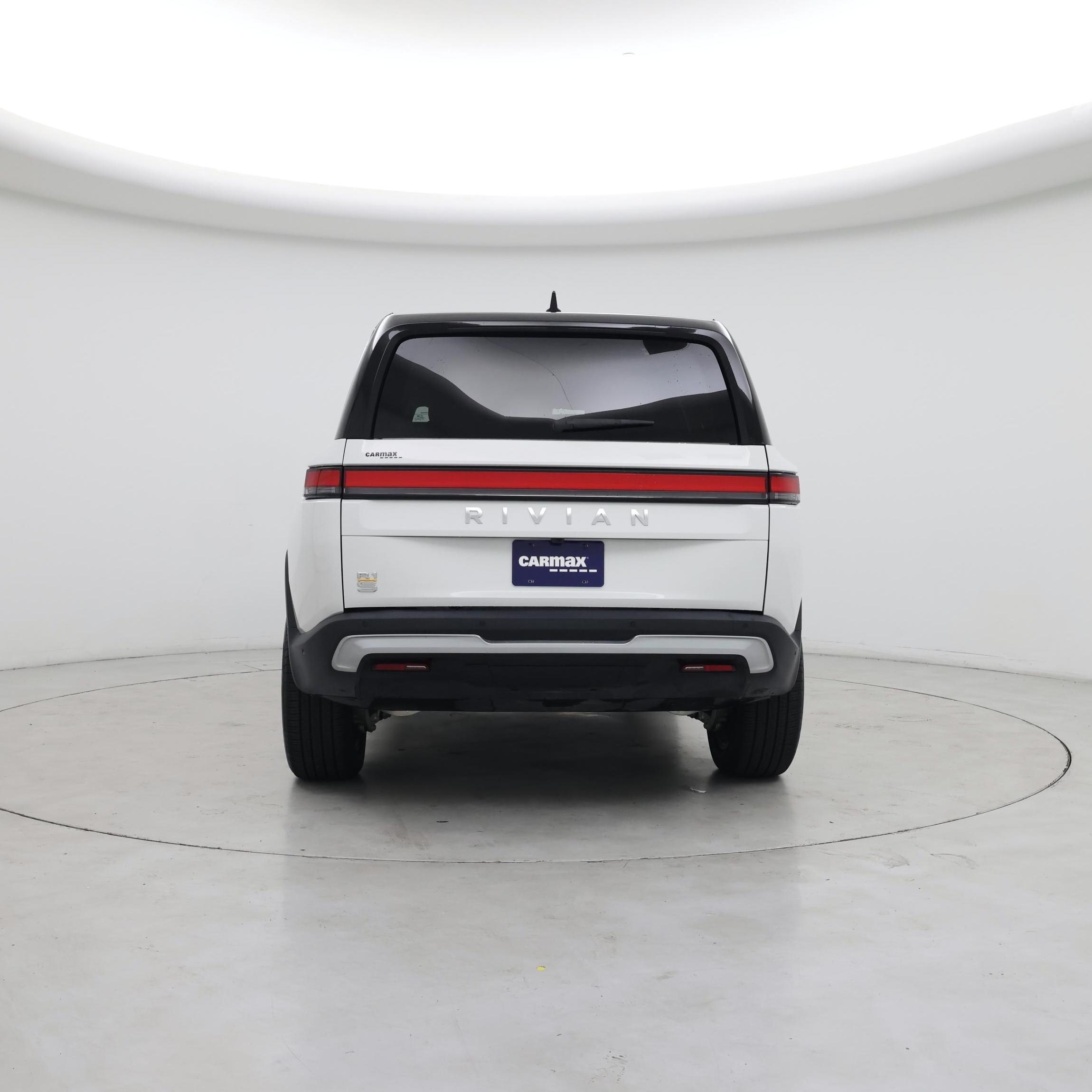 Thumbnail: 2024 Rivian R1S - 6