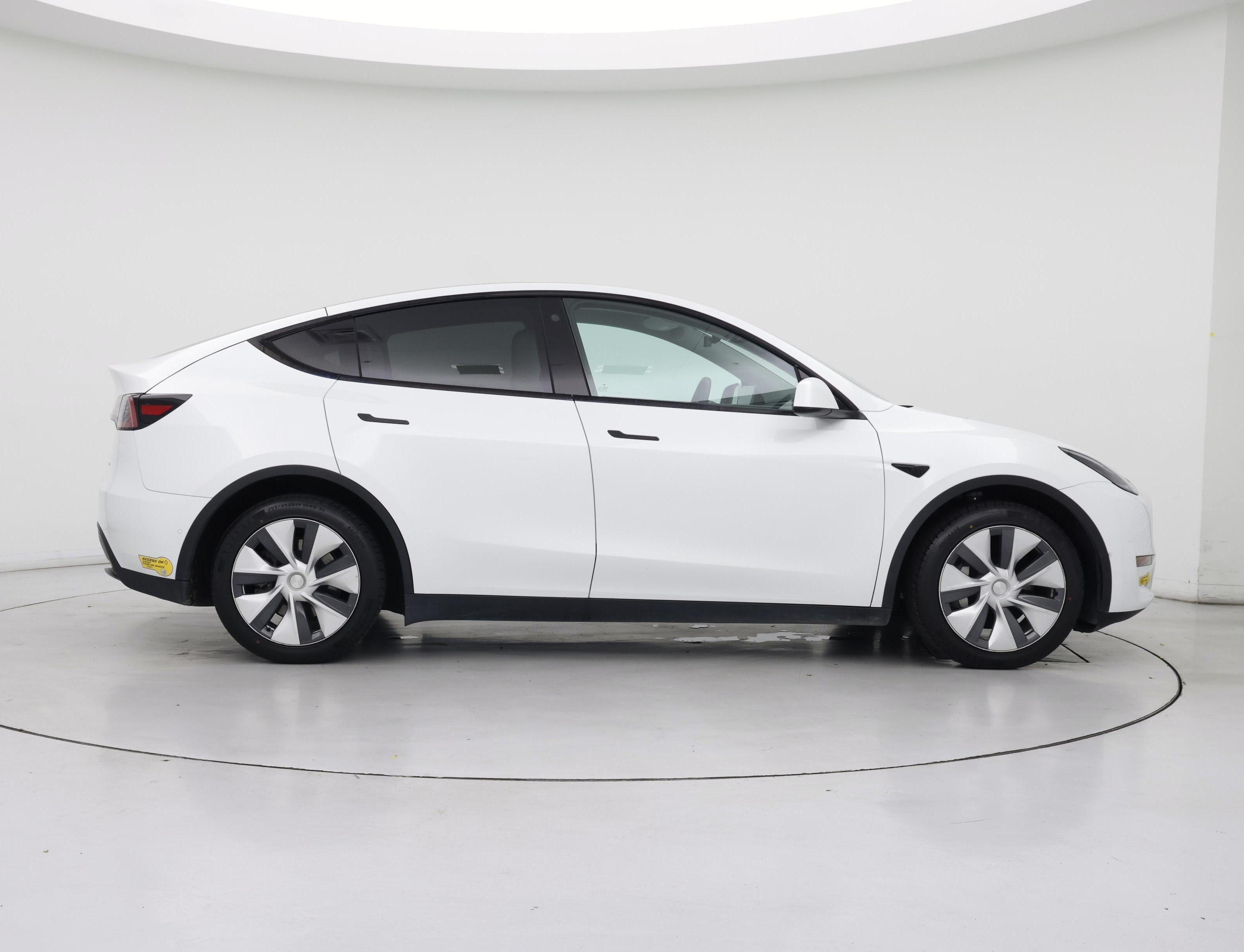 Thumbnail: 2021 Tesla Model Y - 7