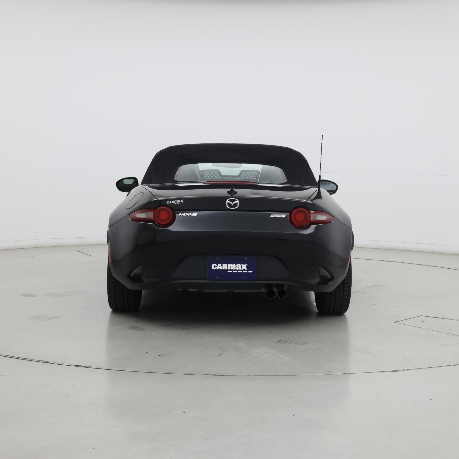 Thumbnail: 2016 Mazda MX-5 Miata - 6