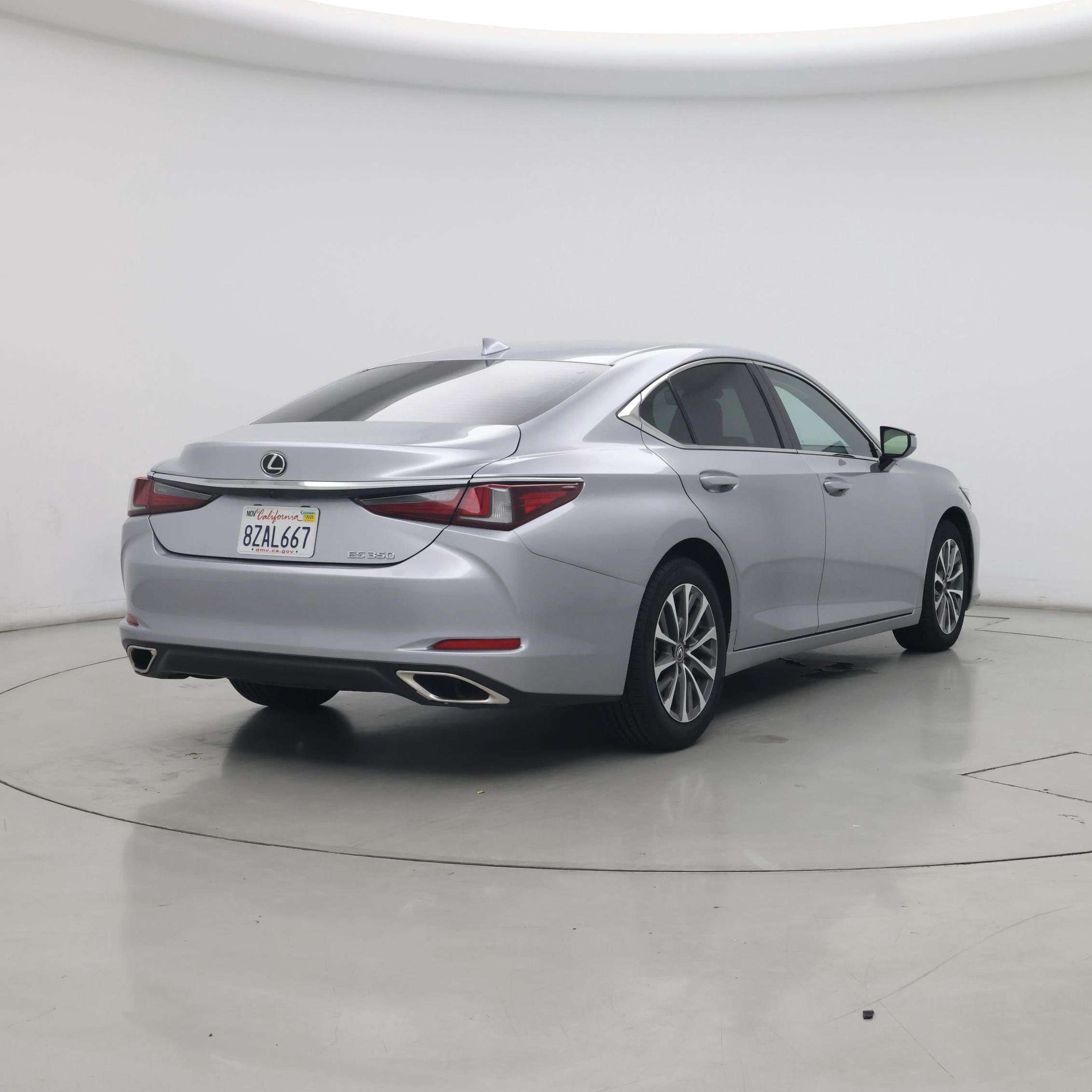 Thumbnail: 2022 Lexus ES - 8