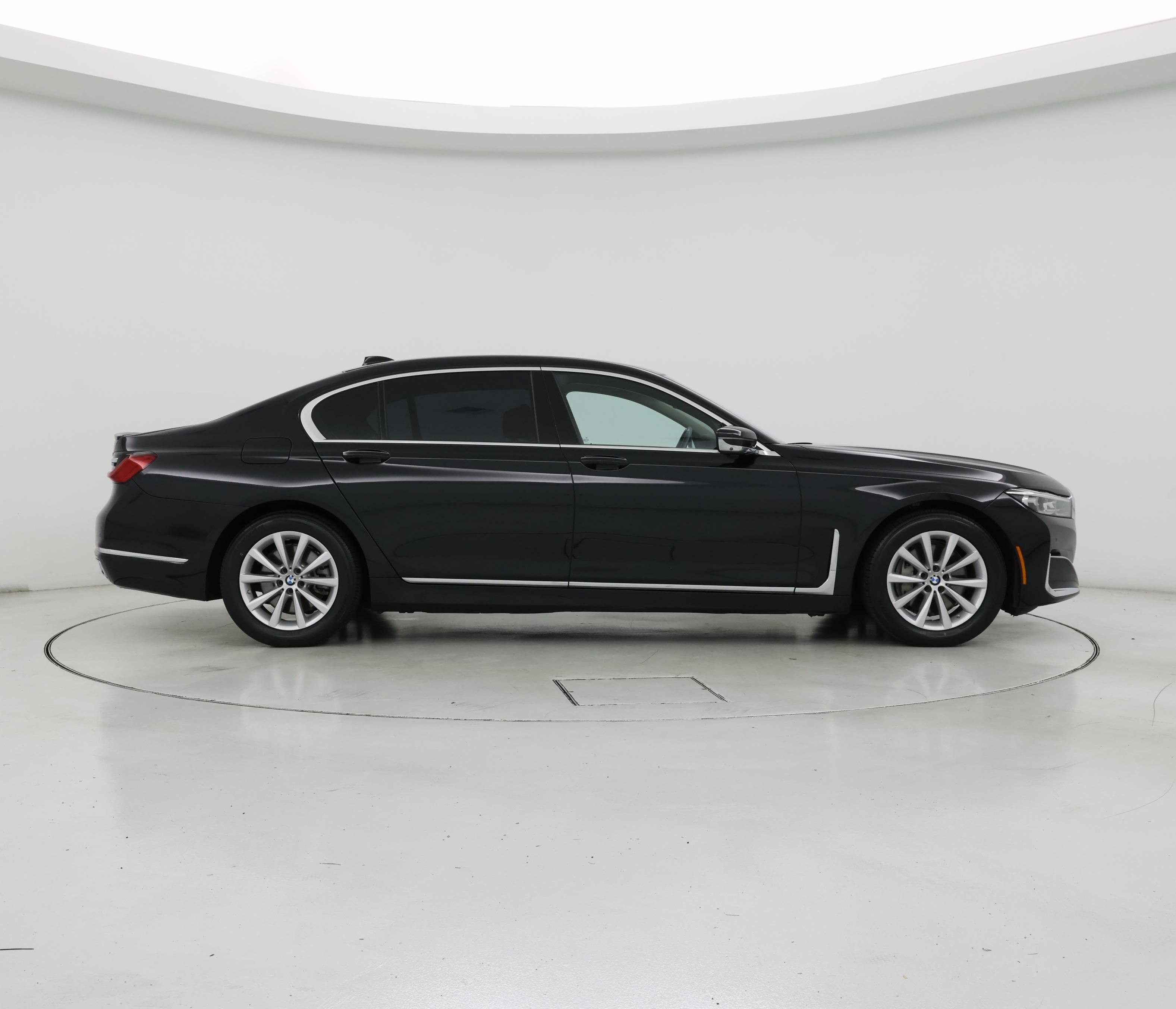 Thumbnail: 2020 BMW 7 Series - 7
