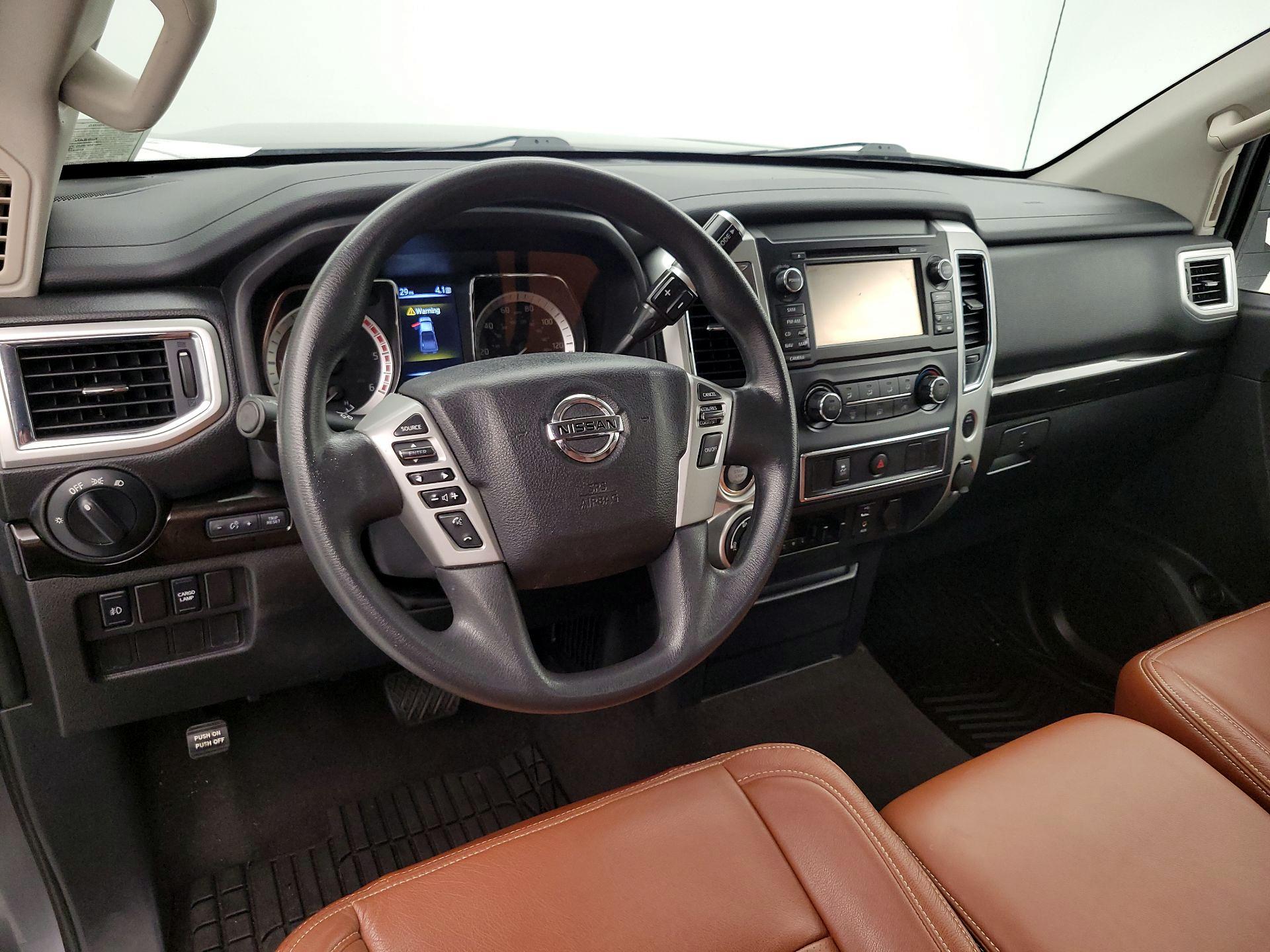Thumbnail: 2017 Nissan Titan - 9