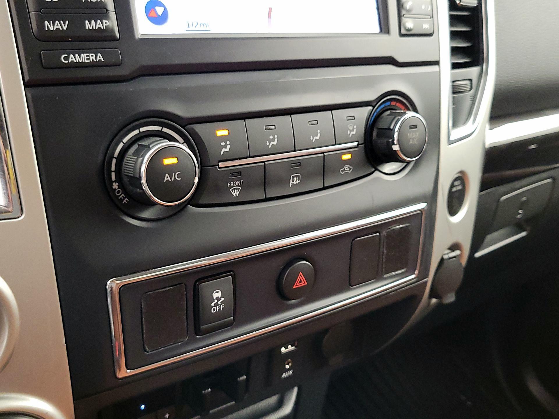 Thumbnail: 2017 Nissan Titan - 15
