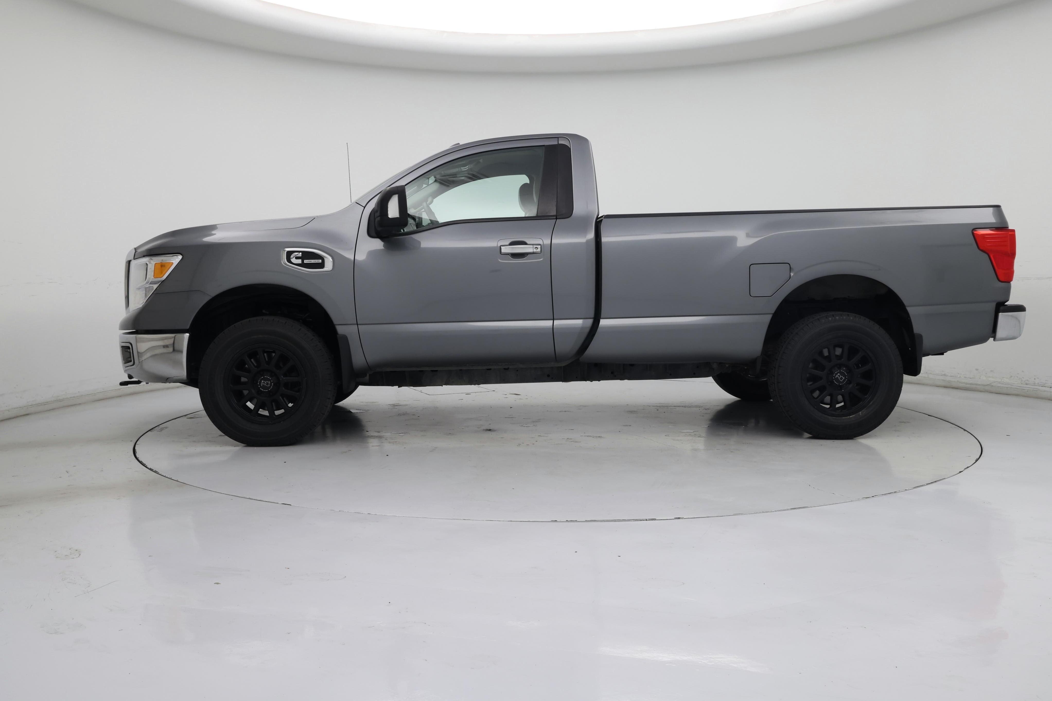 Thumbnail: 2017 Nissan Titan - 3