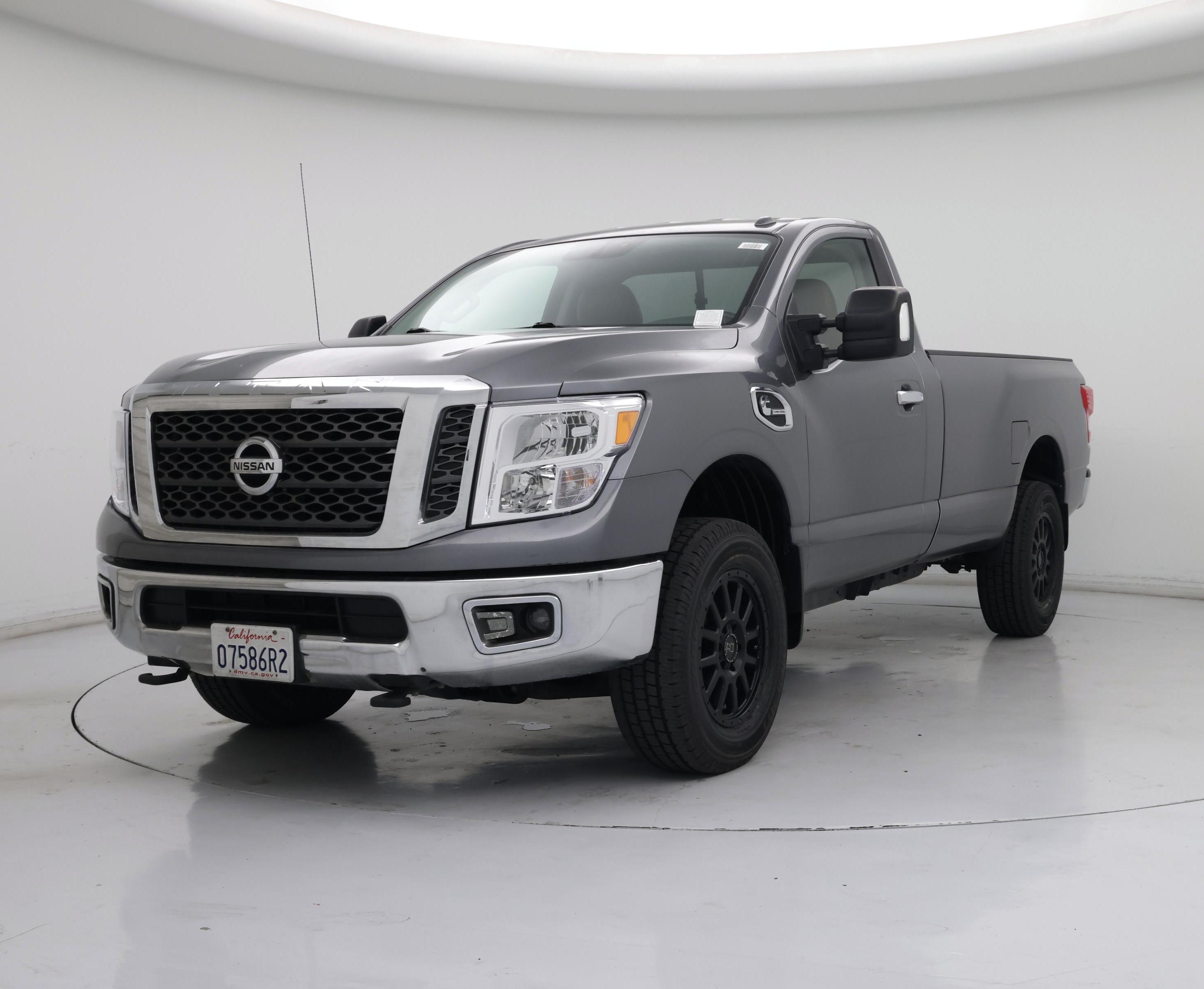 Thumbnail: 2017 Nissan Titan - 4
