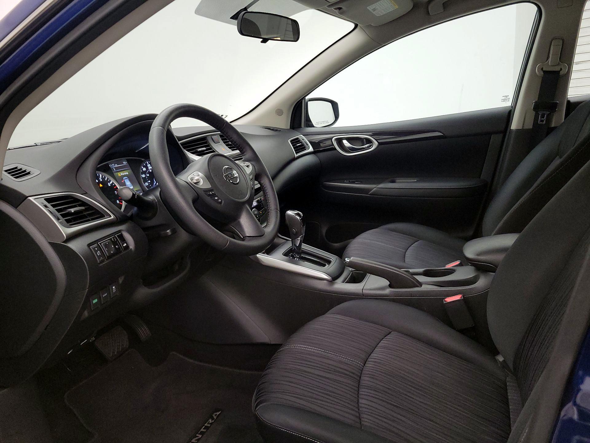 Thumbnail: 2018 Nissan Sentra - 11