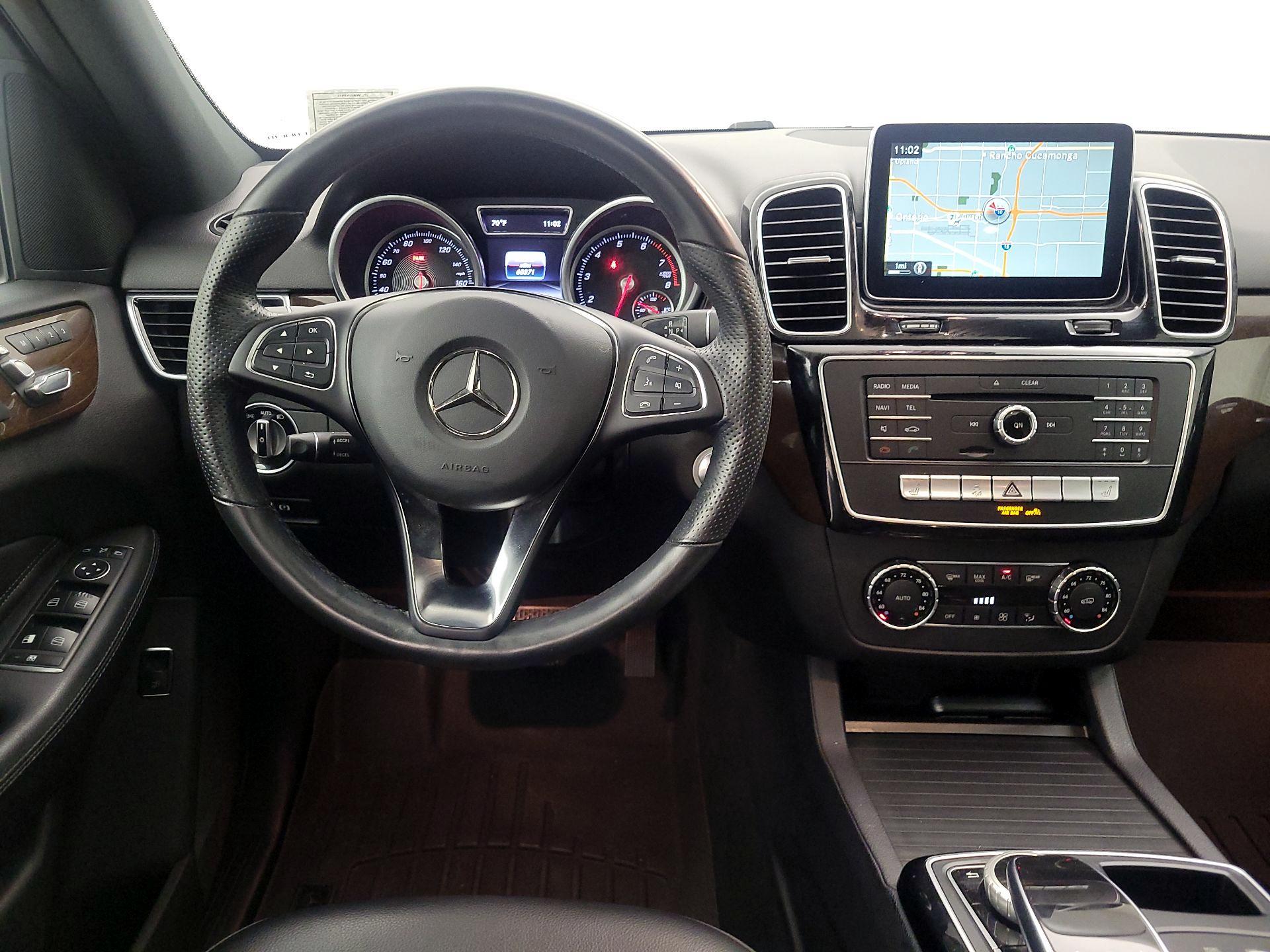 Thumbnail: 2016 Mercedes-Benz GLE - 10