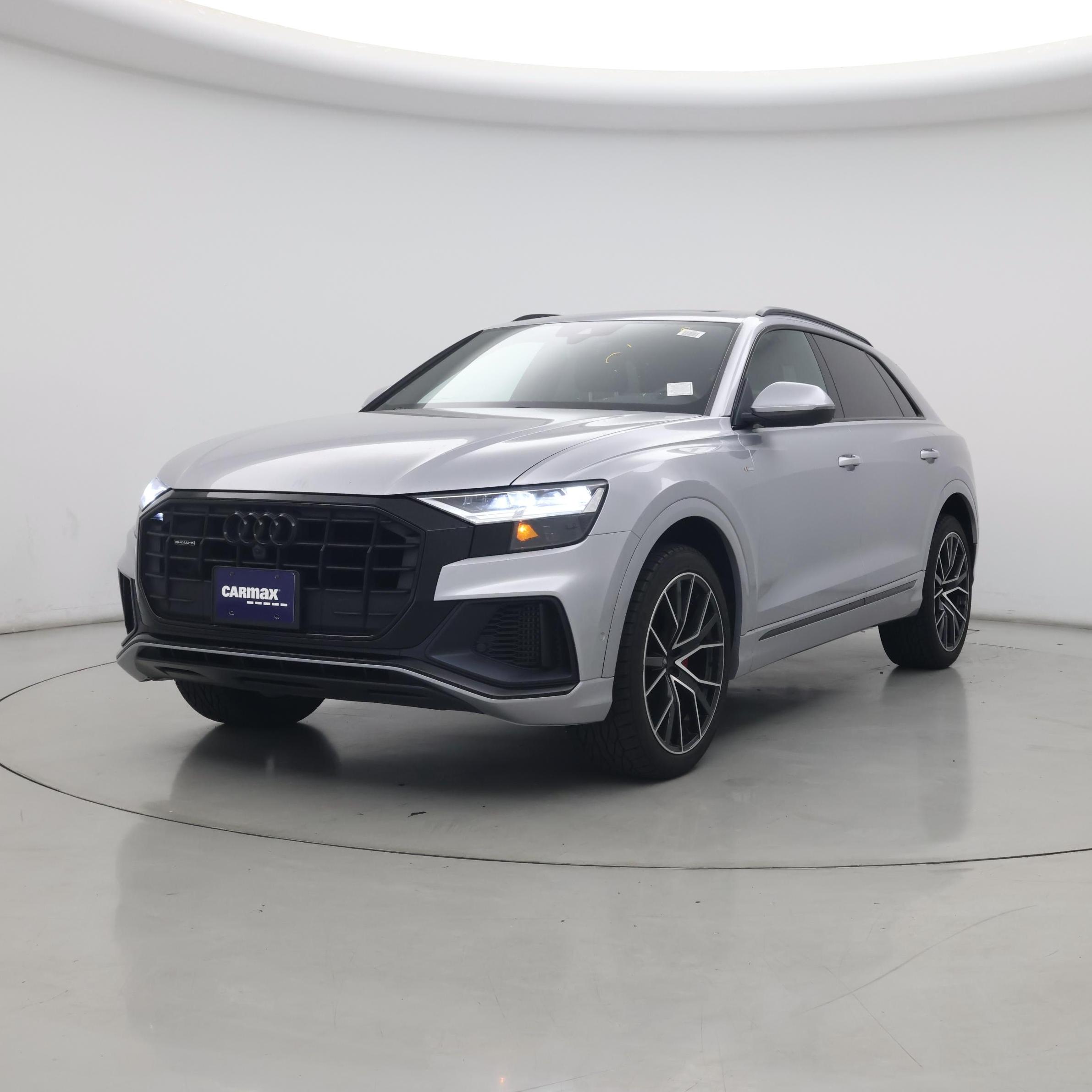 Thumbnail: 2021 Audi Q8 - 4
