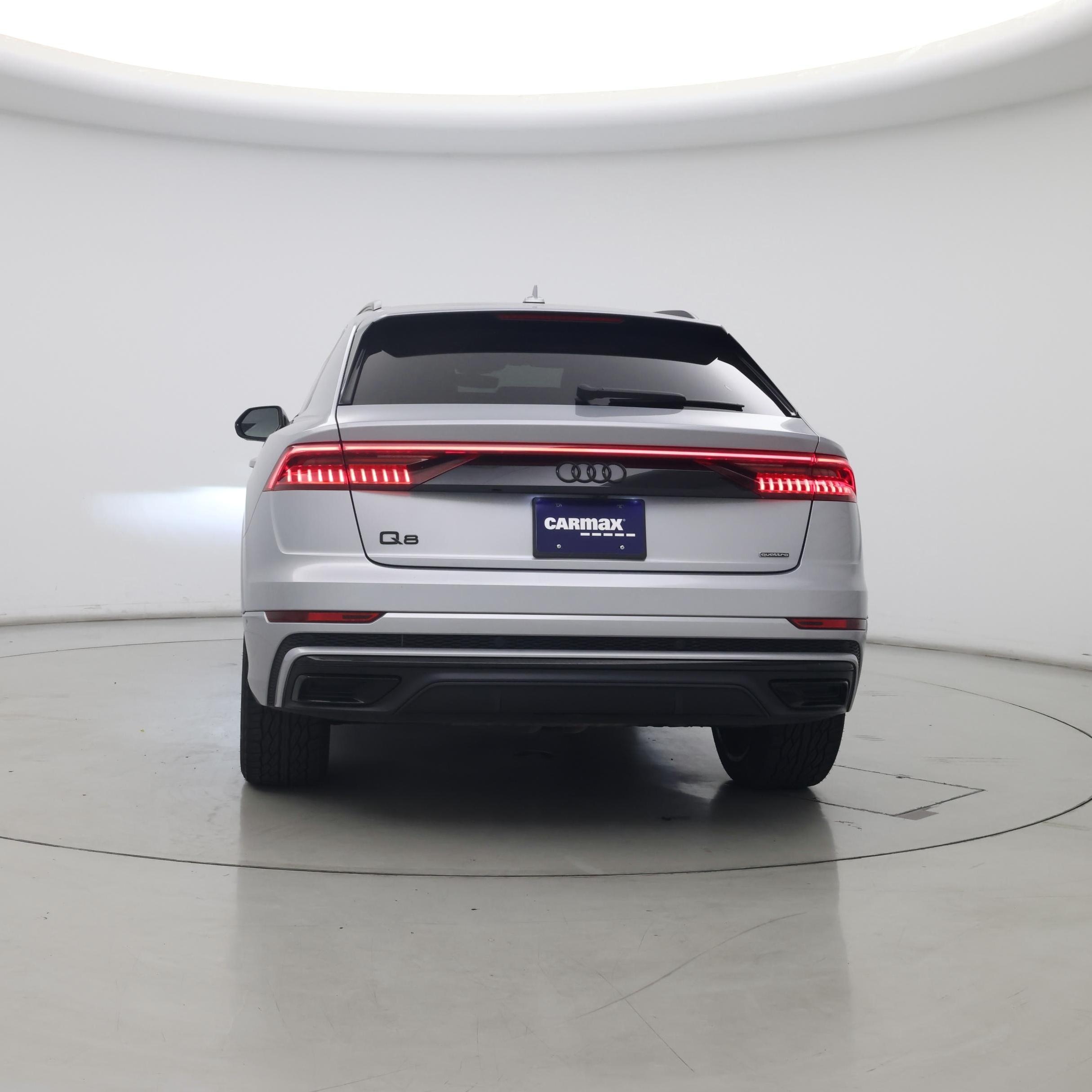 Thumbnail: 2021 Audi Q8 - 6