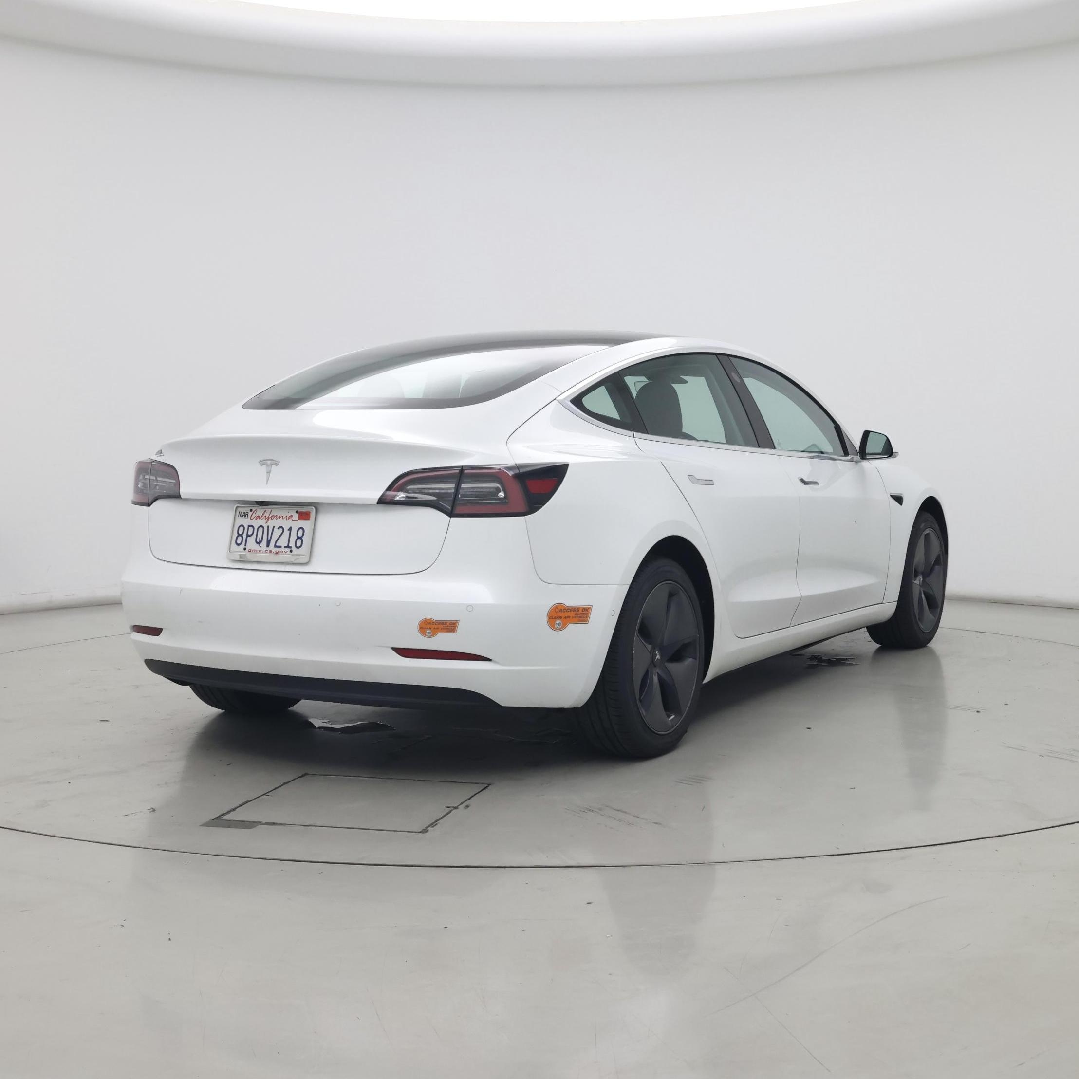 Thumbnail: 2020 Tesla Model 3 - 8
