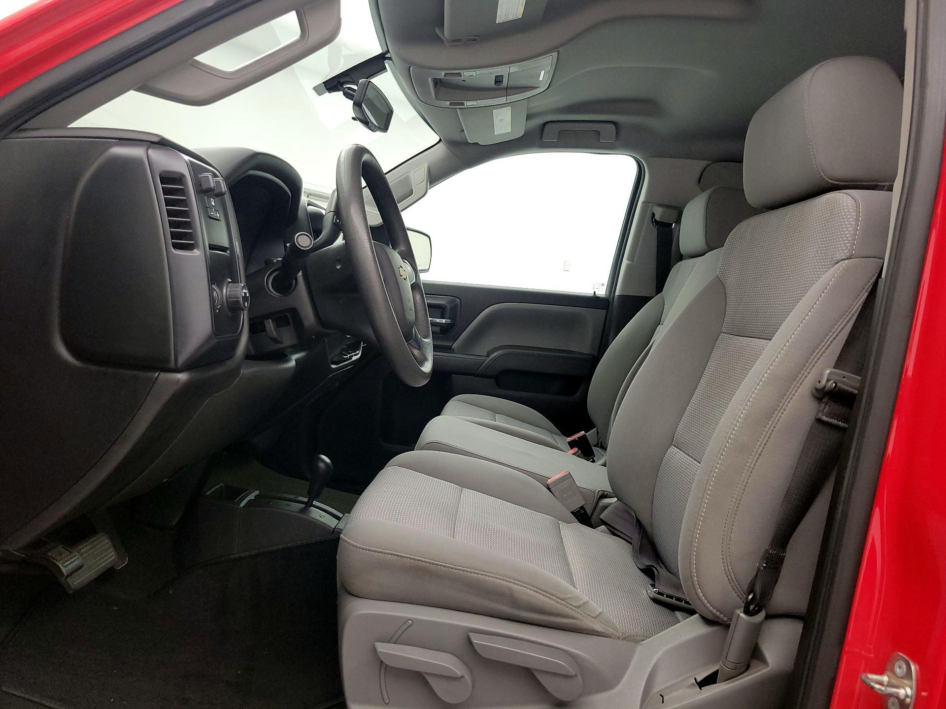 Thumbnail: 2018 Chevrolet Silverado 1500 - 11