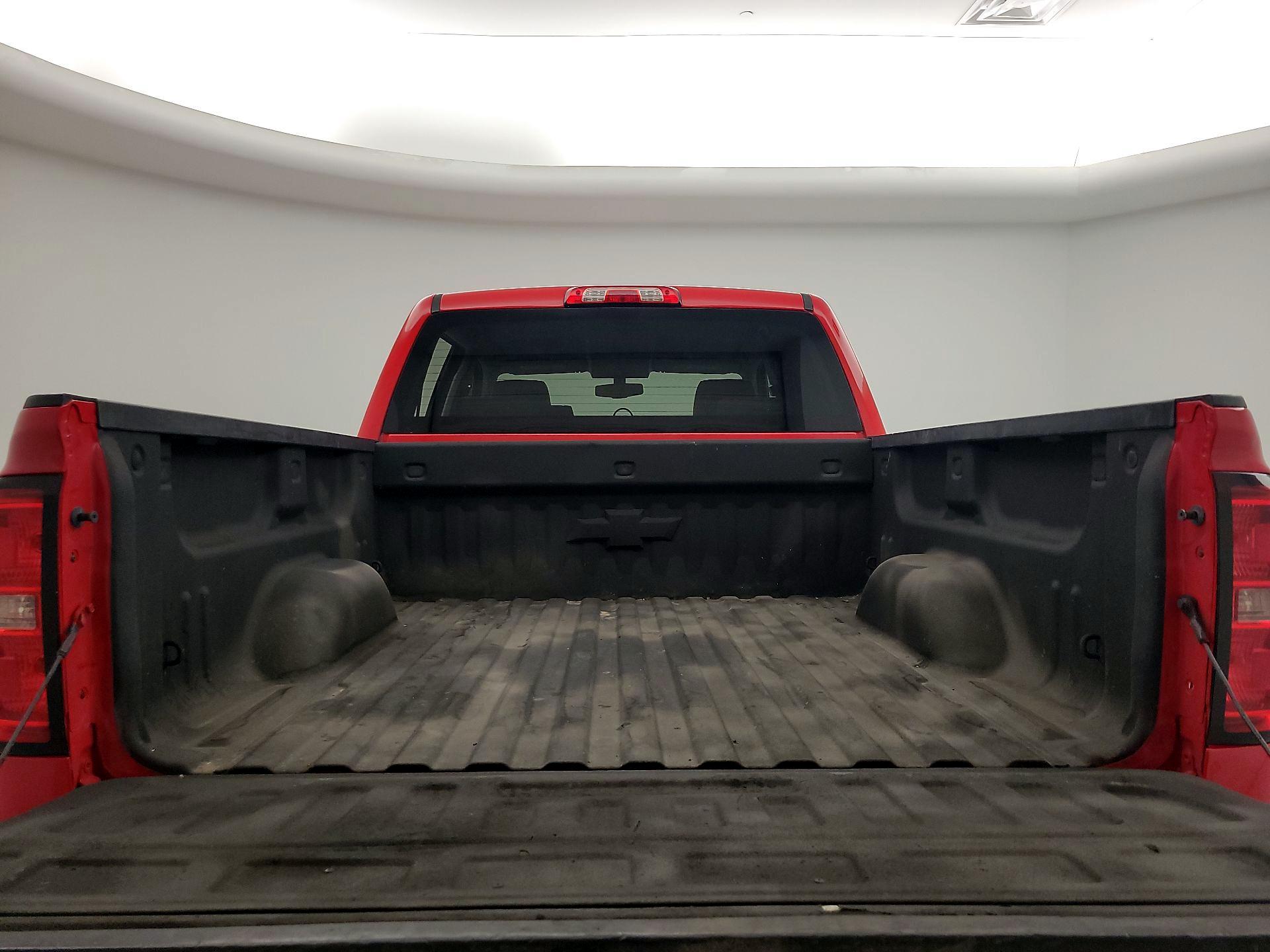 Thumbnail: 2018 Chevrolet Silverado 1500 - 20
