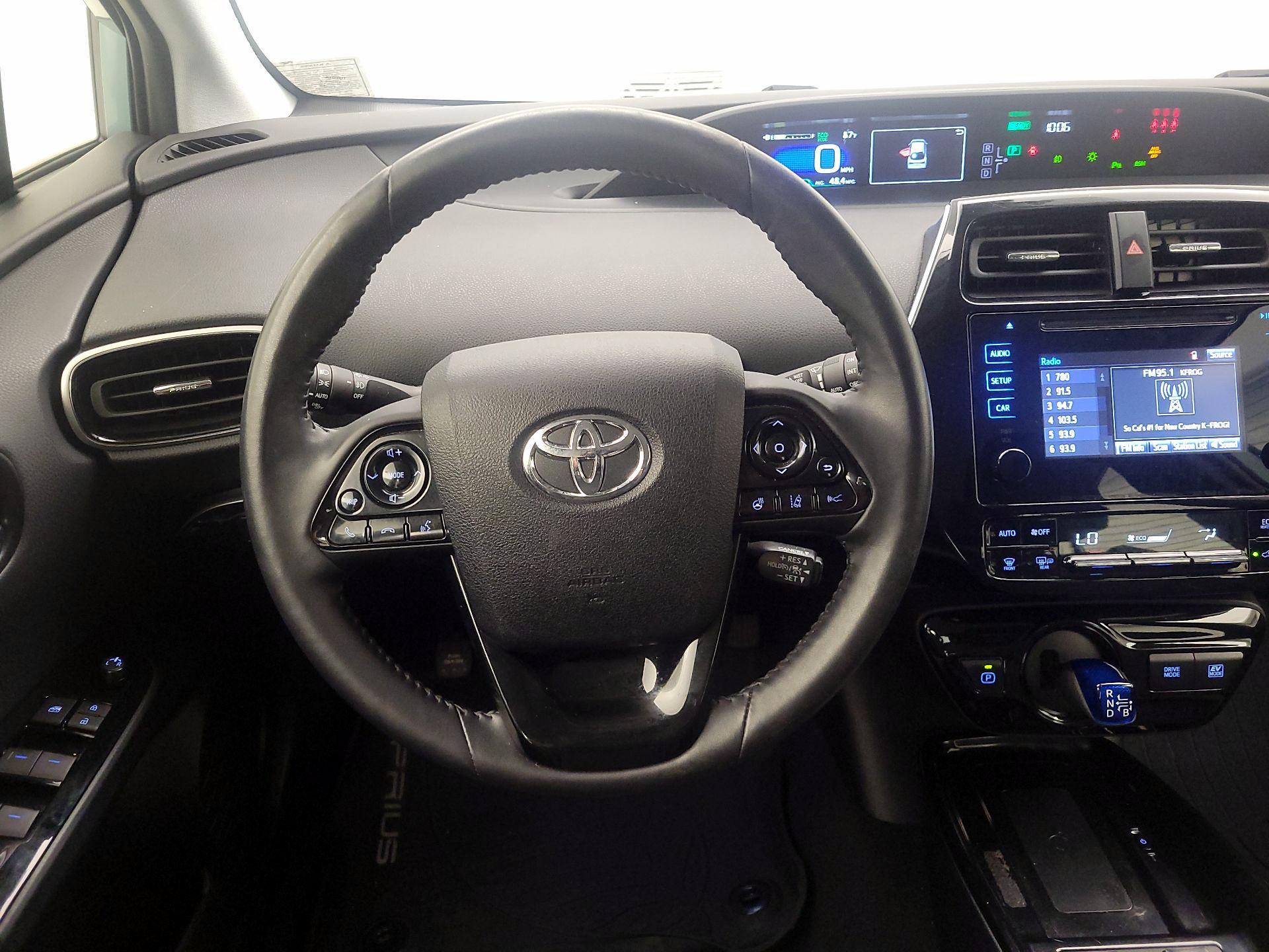 Thumbnail: 2019 Toyota Prius - 10