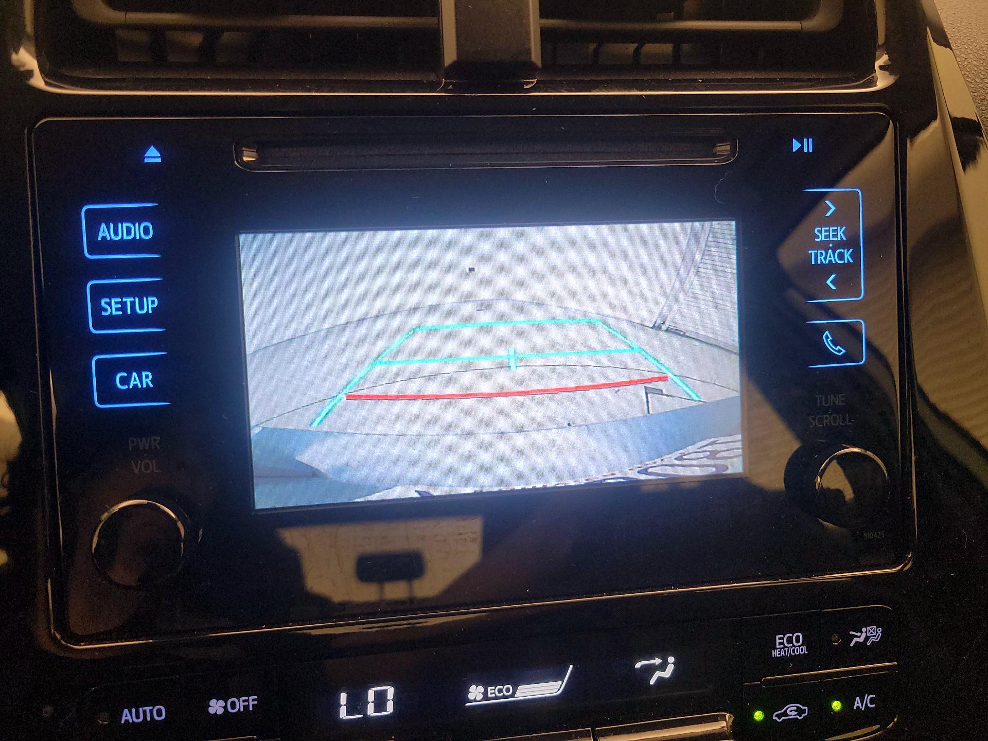 Thumbnail: 2019 Toyota Prius - 14