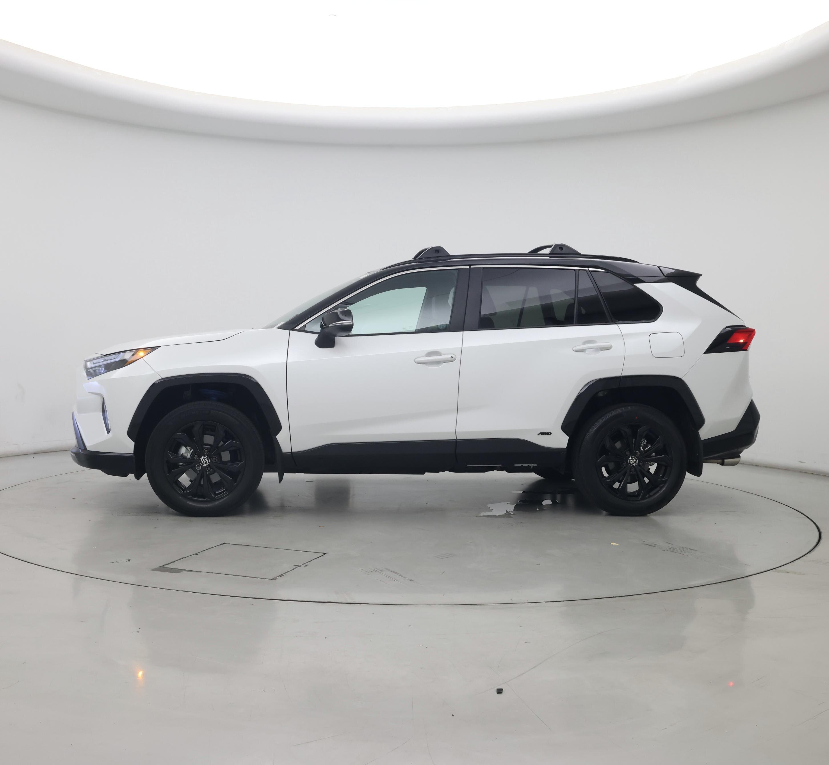 Thumbnail: 2024 Toyota RAV4 - 3