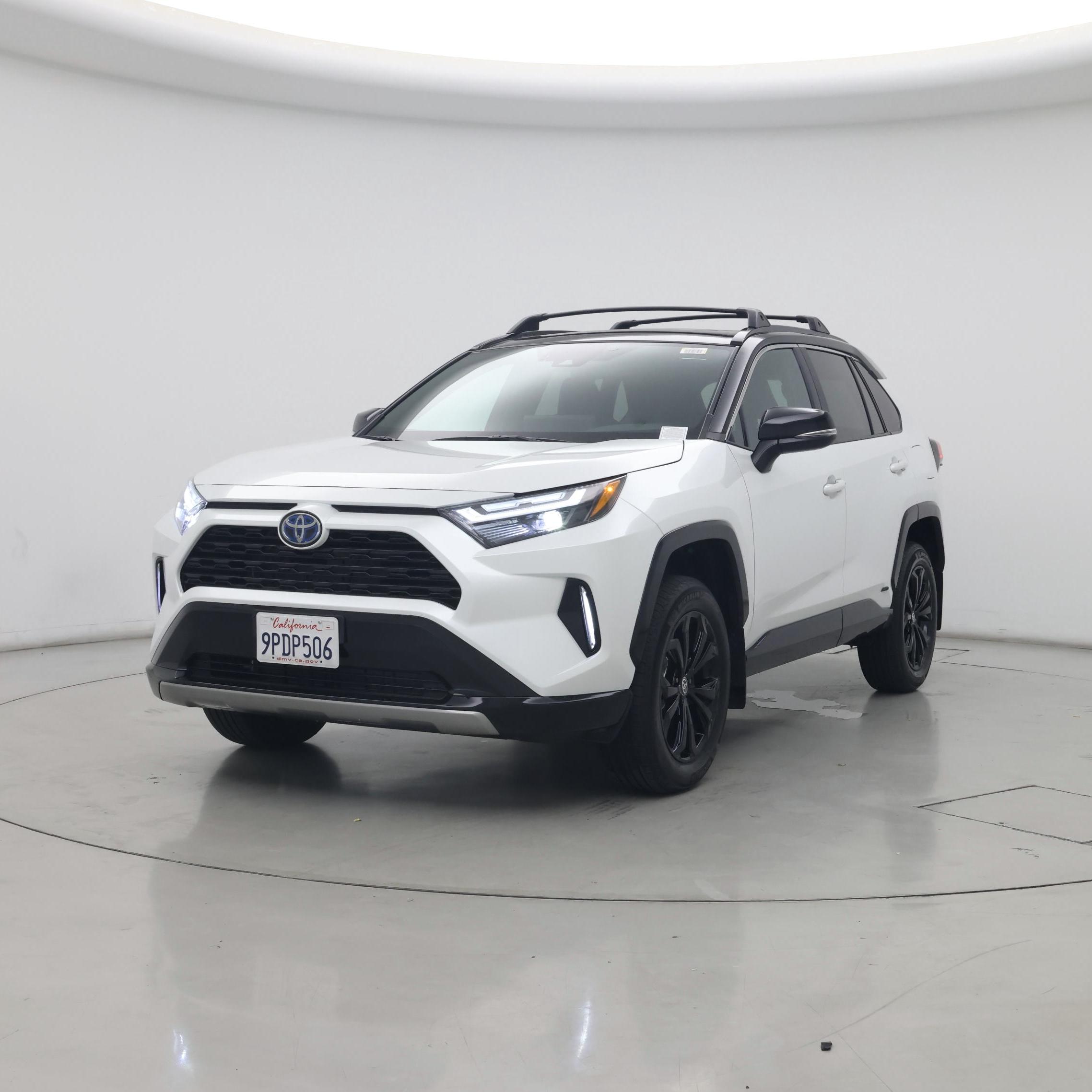 Thumbnail: 2024 Toyota RAV4 - 4