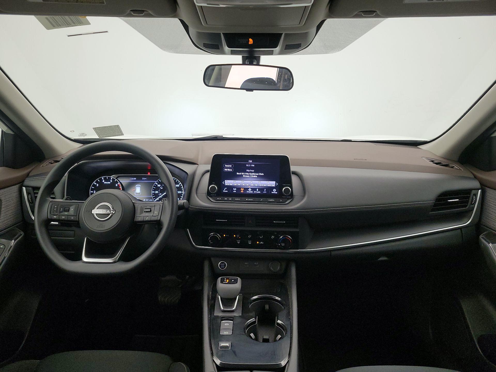 Thumbnail: 2023 Nissan Rogue - 9