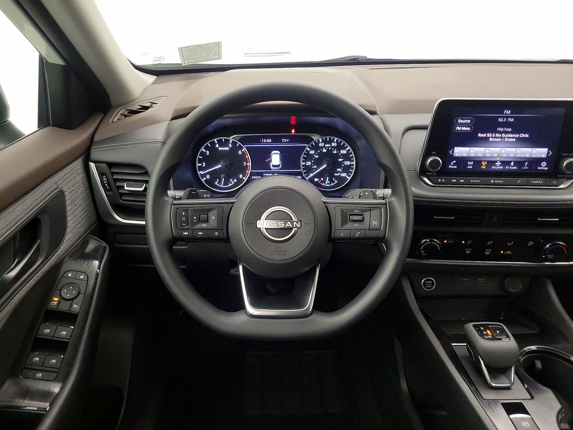 Thumbnail: 2023 Nissan Rogue - 10