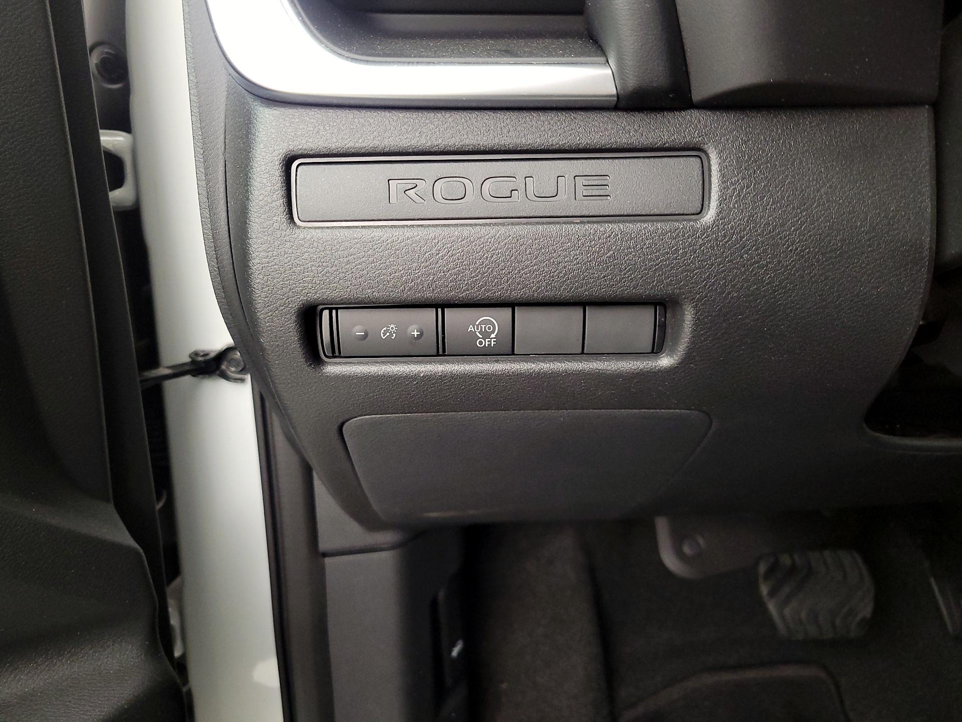 Thumbnail: 2023 Nissan Rogue - 13