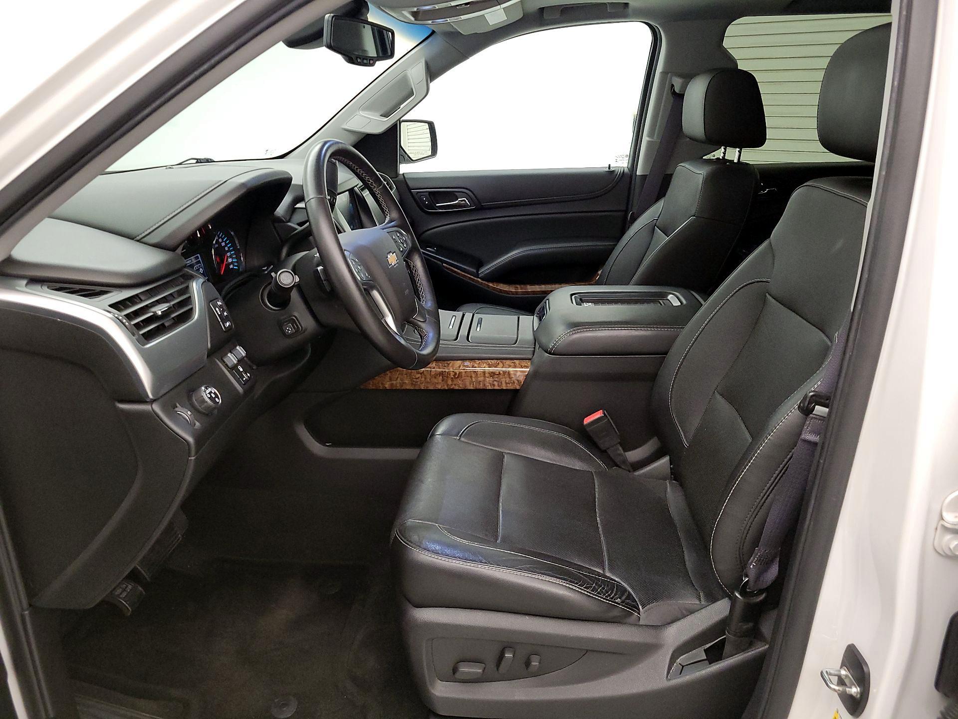 Thumbnail: 2016 Chevrolet Tahoe - 11