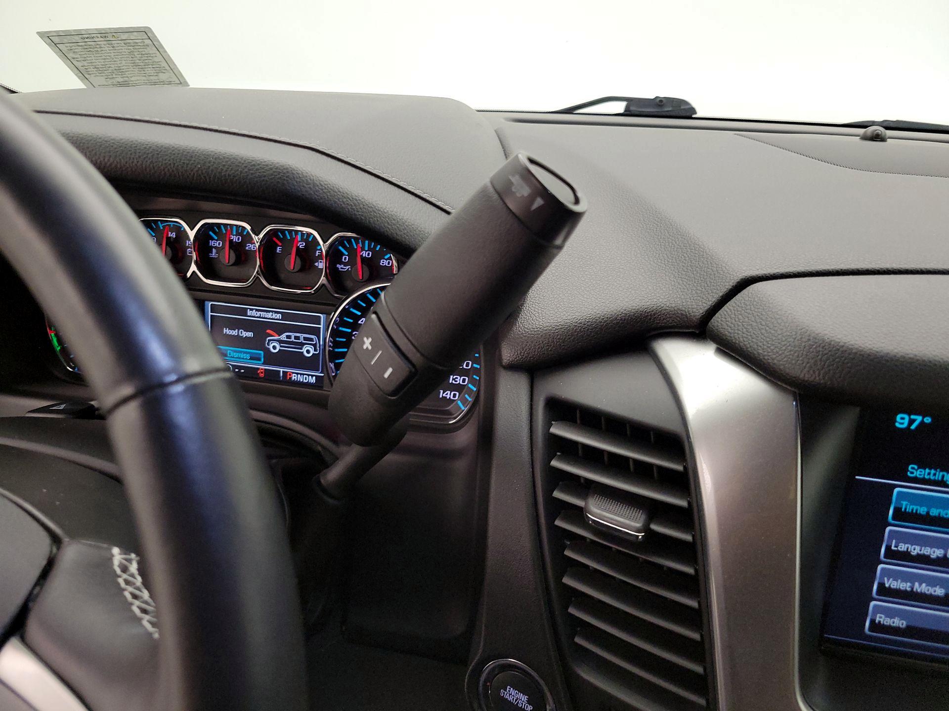 Thumbnail: 2016 Chevrolet Tahoe - 17