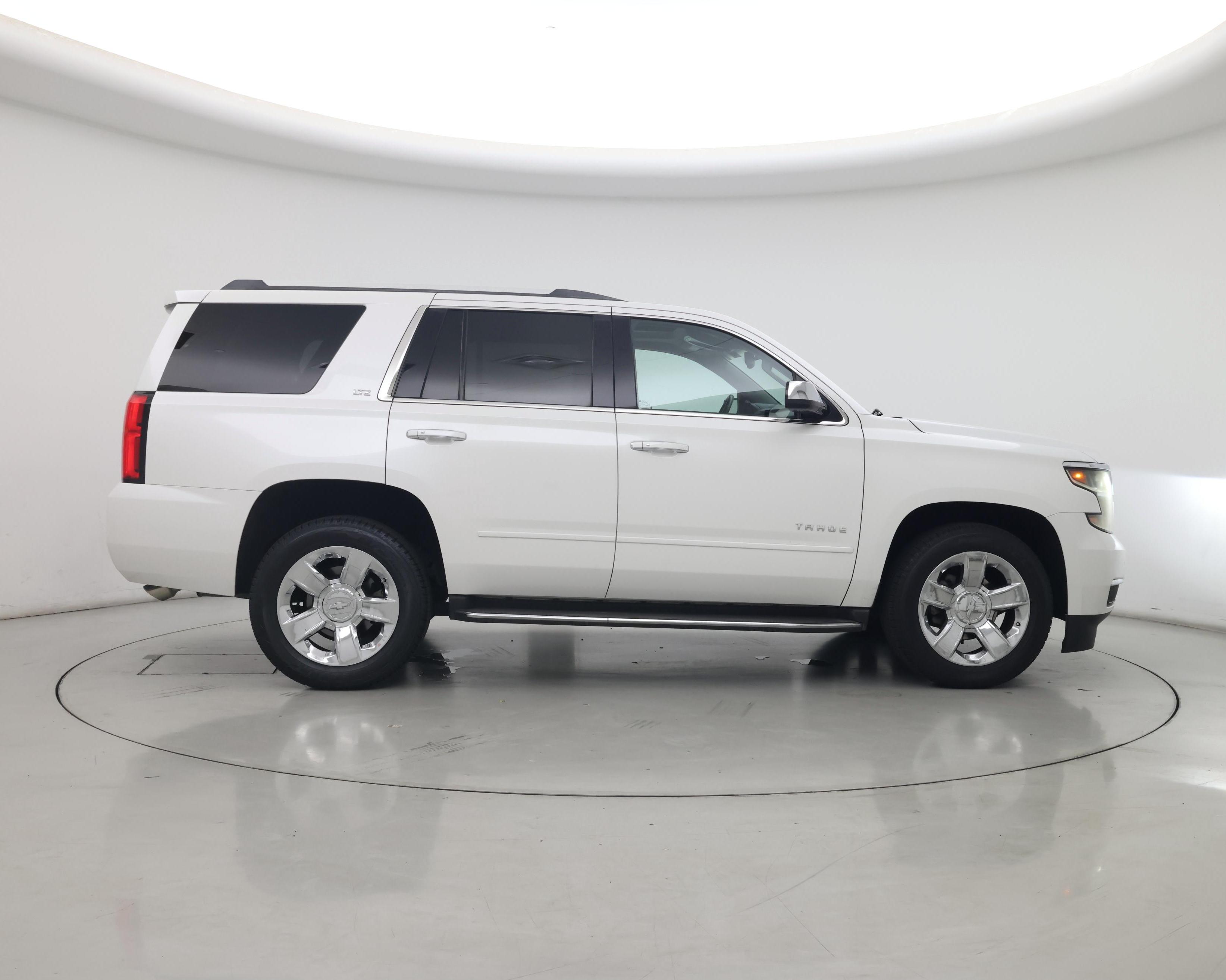 Thumbnail: 2016 Chevrolet Tahoe - 7