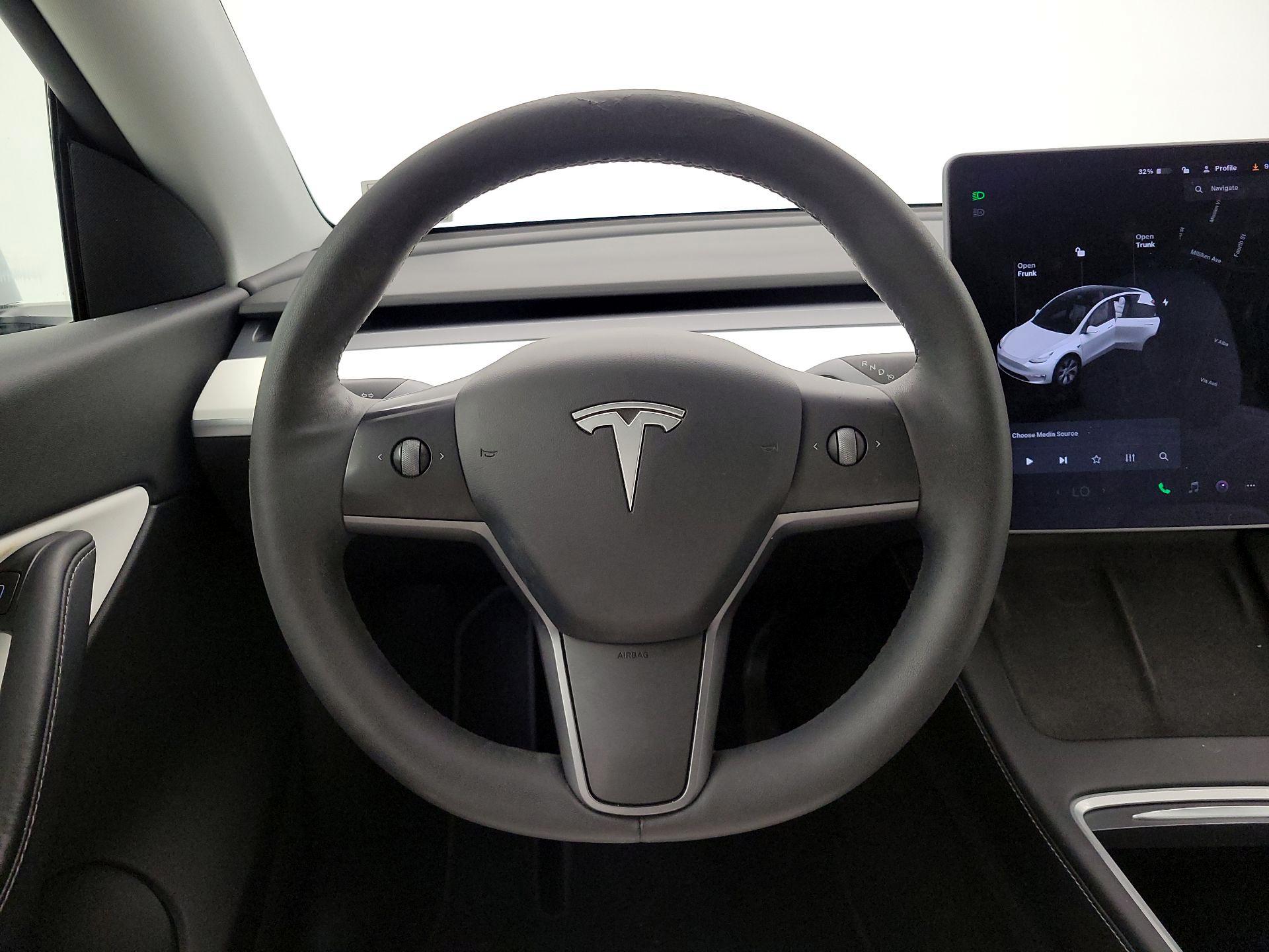 Thumbnail: 2021 Tesla Model Y - 10